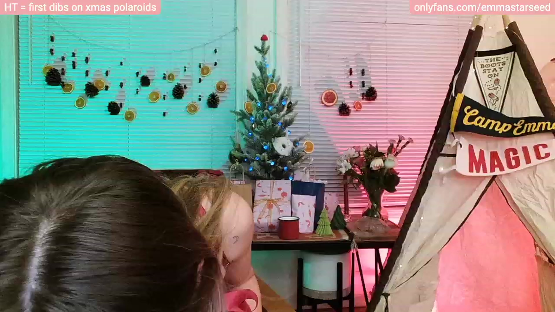 Gallery image thumbnail from EmmaStarseed's myfreecams stream on, 12/12/2022, 05:51 image 9 of 20