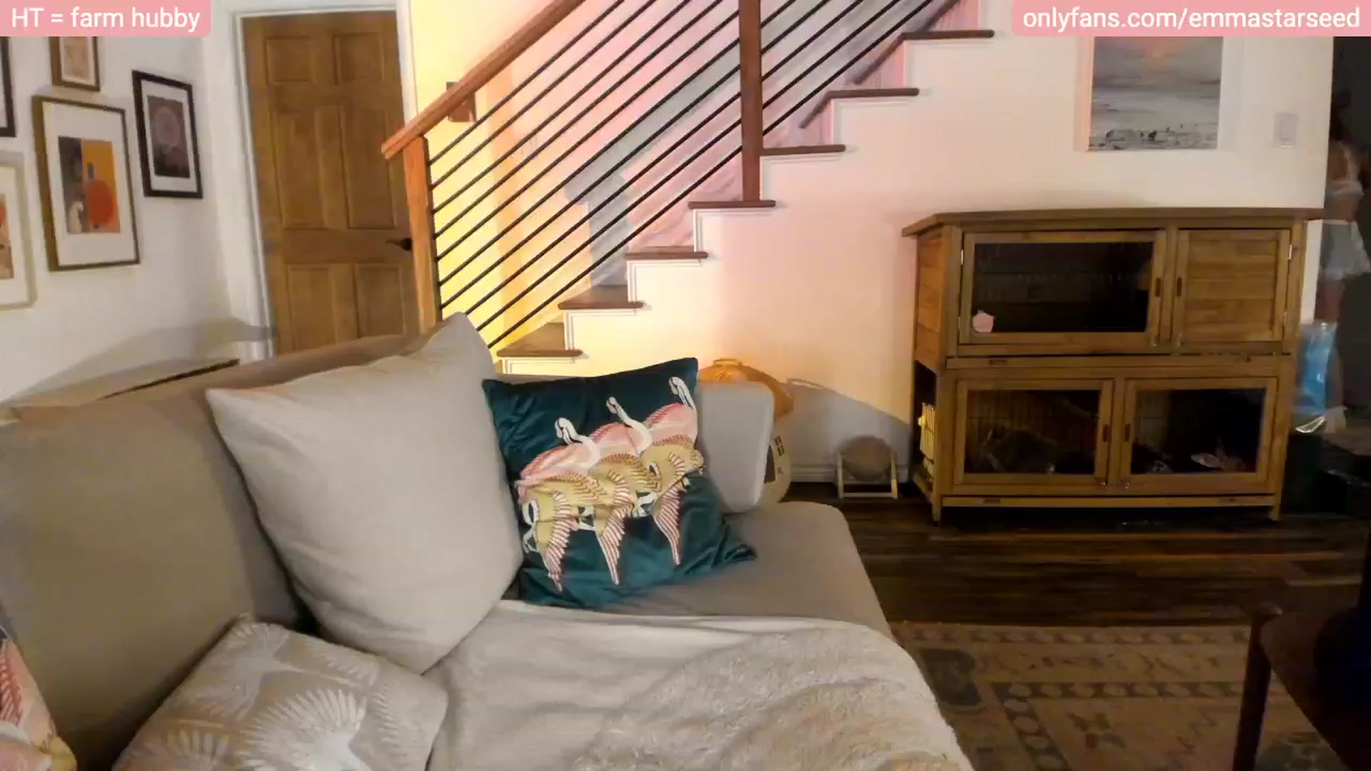Gallery image thumbnail from EmmaStarseed's myfreecams stream on, 02/02/2023, 05:54 image 2 of 20