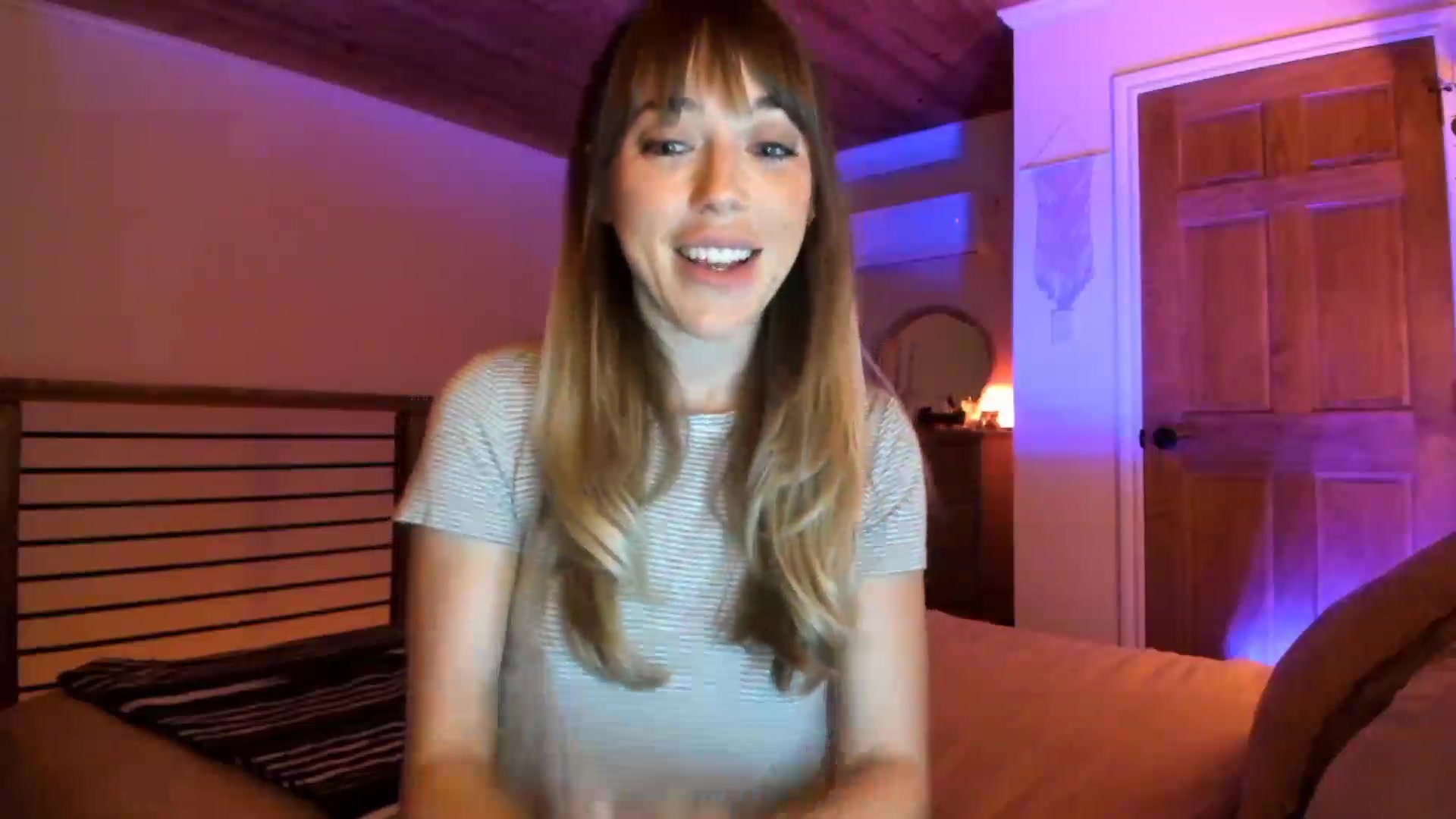 Gallery image thumbnail from EmmaStarseed's myfreecams stream on, 02/05/2023, 04:12 image 19 of 20