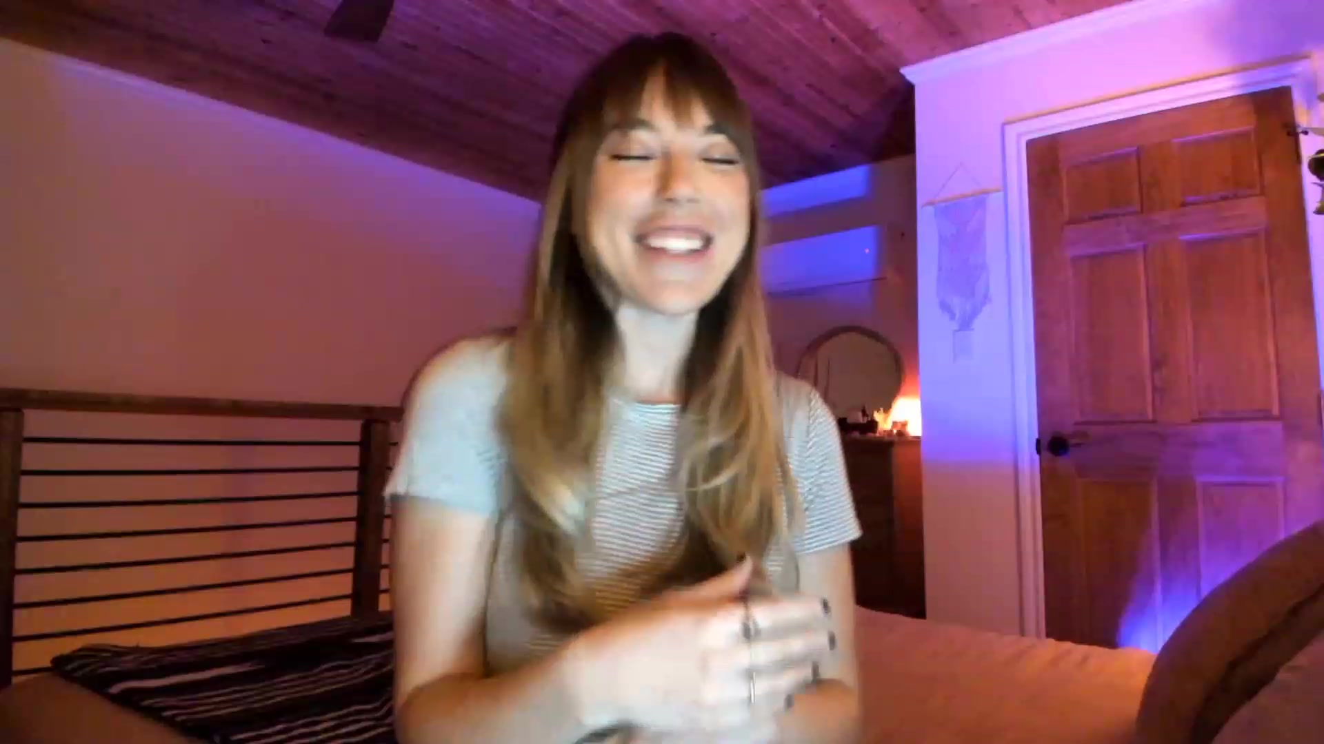Gallery image thumbnail from EmmaStarseed's myfreecams stream on, 02/05/2023, 04:12 image 7 of 20