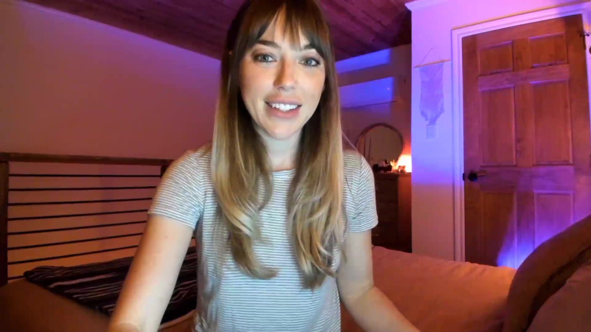 Gallery image thumbnail from EmmaStarseed's myfreecams stream on, 02/05/2023, 04:12 image 20 of 20