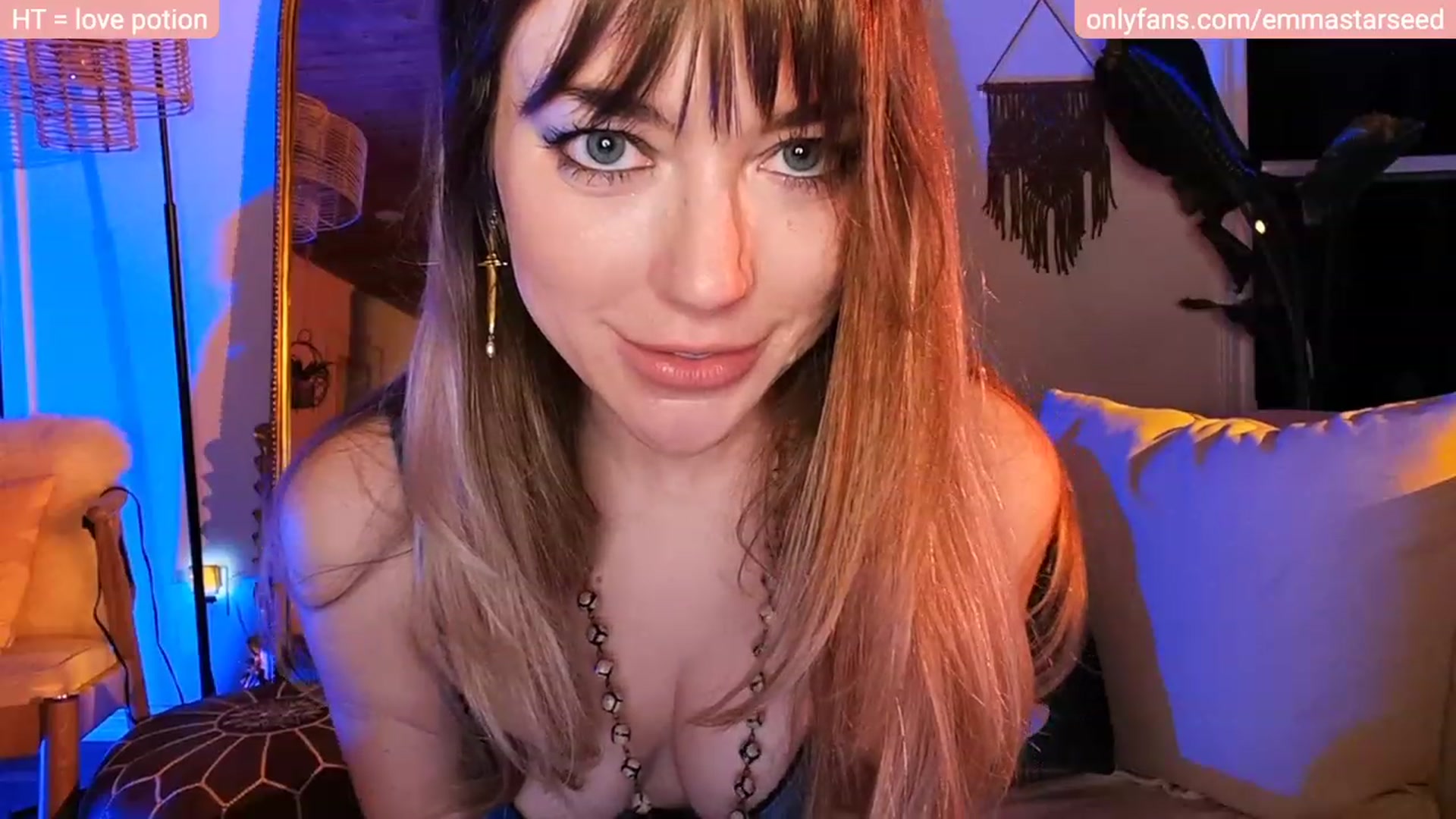 Gallery image thumbnail from EmmaStarseed's myfreecams stream on, 02/16/2023, 05:40 image 5 of 20