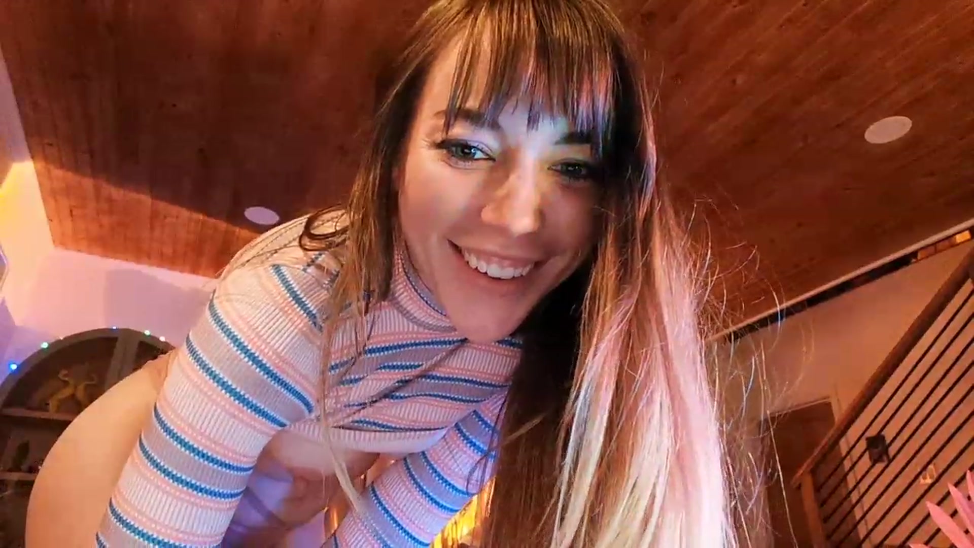 Gallery image thumbnail from EmmaStarseed's myfreecams stream on, 04/29/2023, 04:45 image 19 of 20