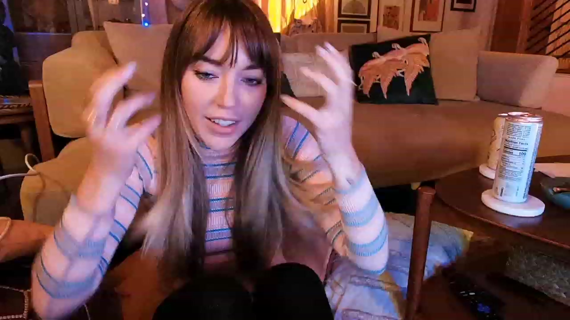 Gallery image thumbnail from EmmaStarseed's myfreecams stream on, 04/29/2023, 04:45 image 1 of 20