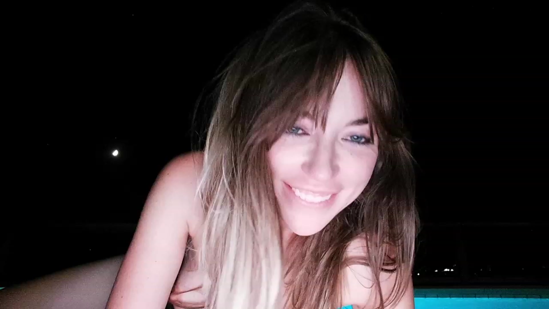 Gallery image thumbnail from EmmaStarseed's myfreecams stream on, 07/25/2023, 04:23 image 10 of 20