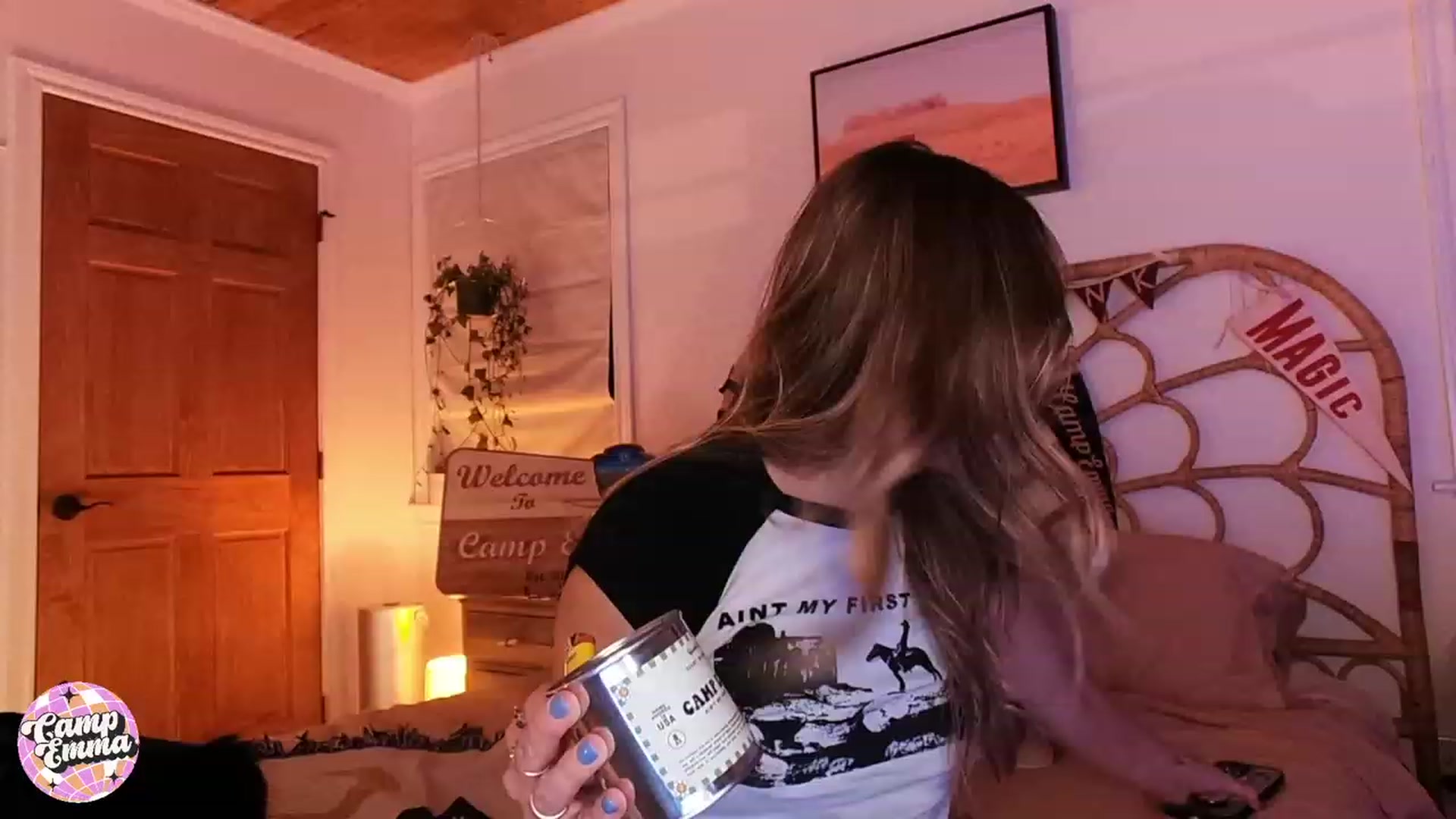 Gallery image thumbnail from EmmaStarseed's myfreecams stream on, 09/03/2023, 03:13 image 3 of 20