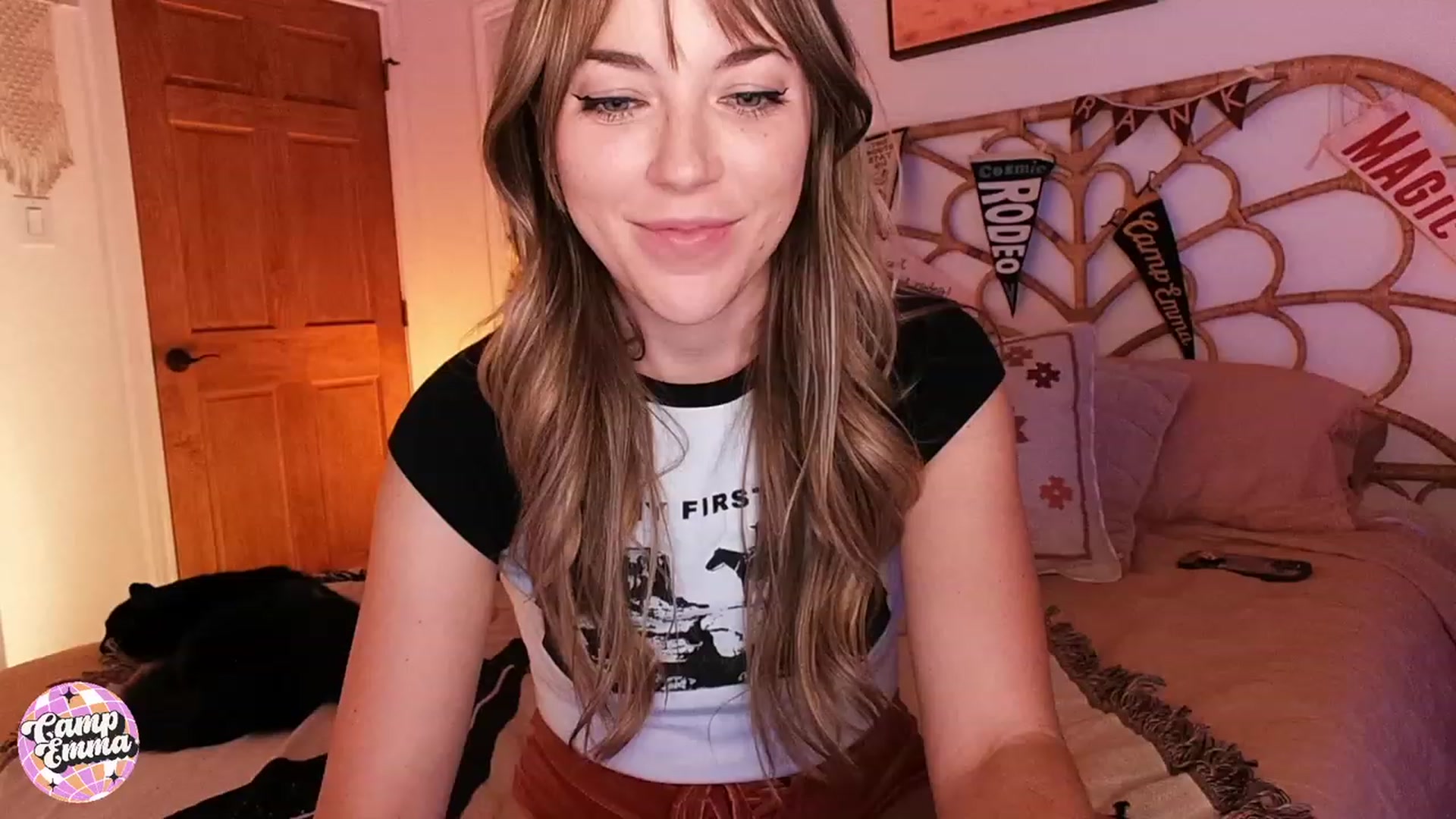 Gallery image thumbnail from EmmaStarseed's myfreecams stream on, 09/03/2023, 03:13 image 16 of 20