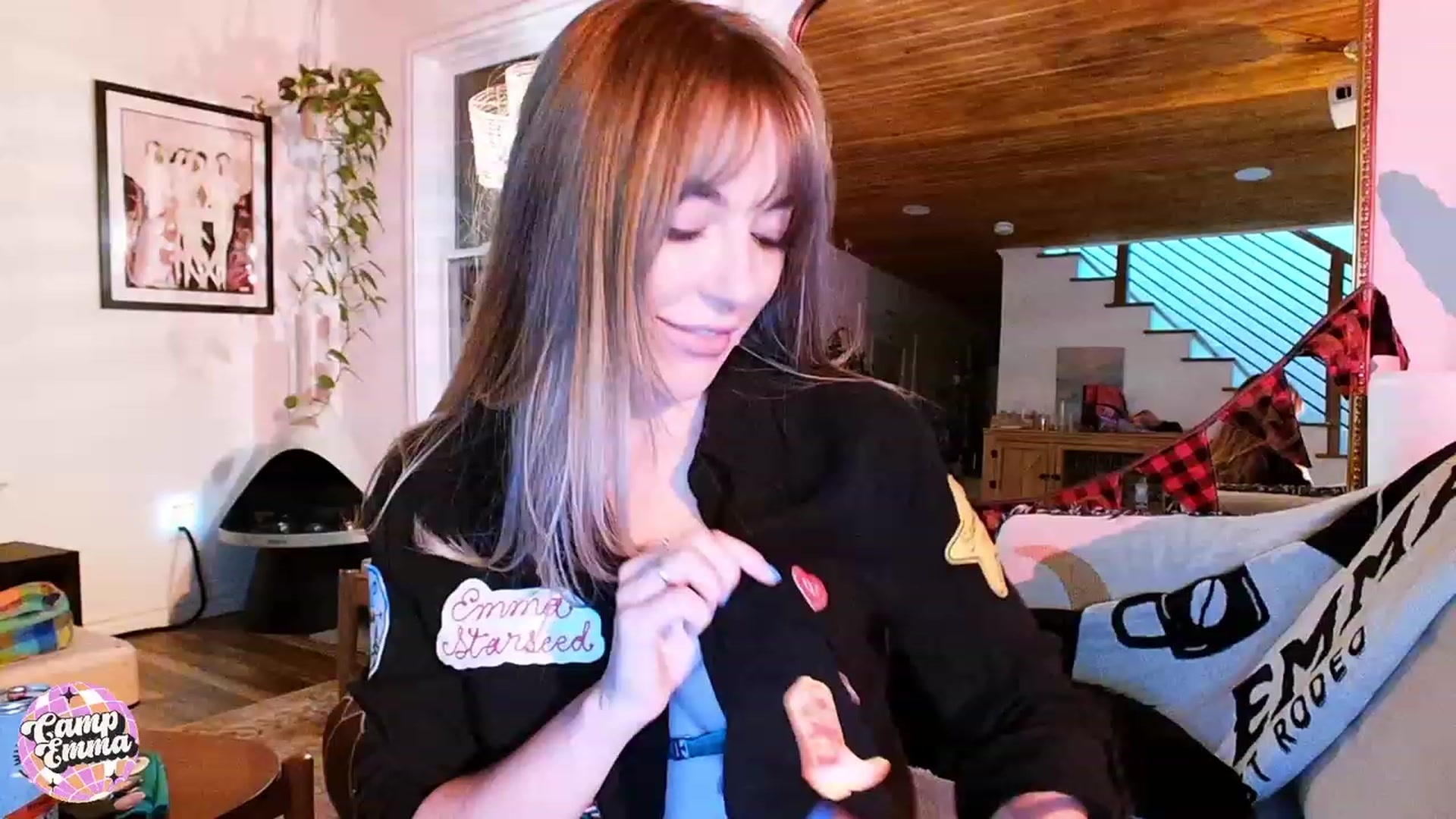 Gallery image thumbnail from EmmaStarseed's myfreecams stream on, 09/12/2023, 04:11 image 6 of 20