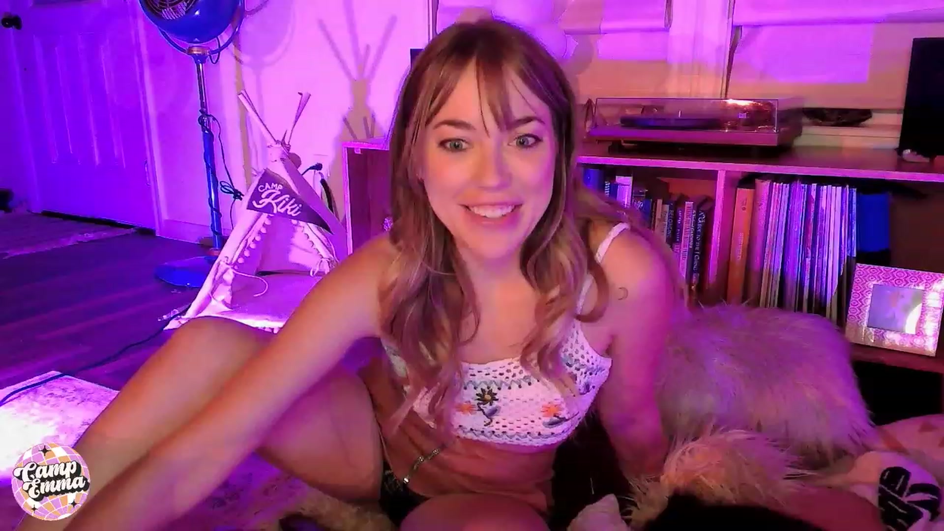 Gallery image thumbnail from EmmaStarseed's myfreecams stream on, 09/13/2023, 04:39 image 6 of 20