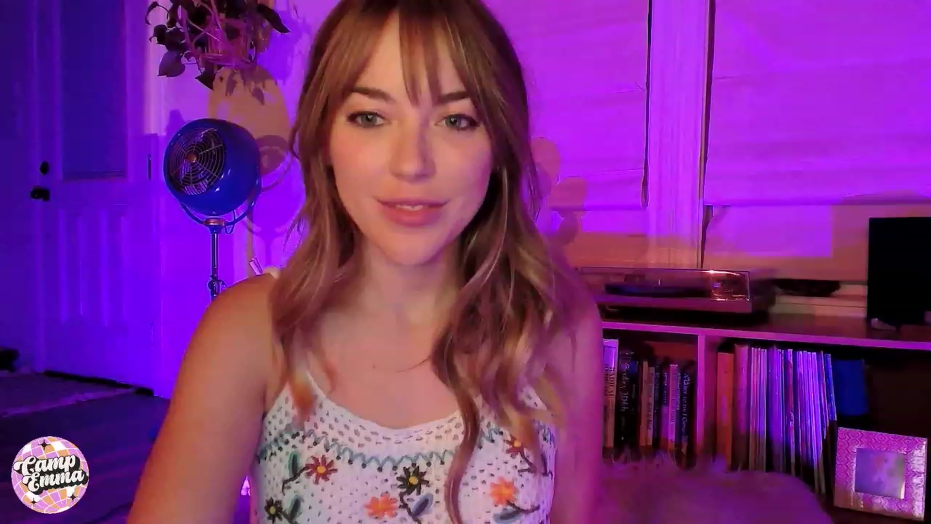 Gallery image thumbnail from EmmaStarseed's myfreecams stream on, 09/13/2023, 04:39 image 5 of 20