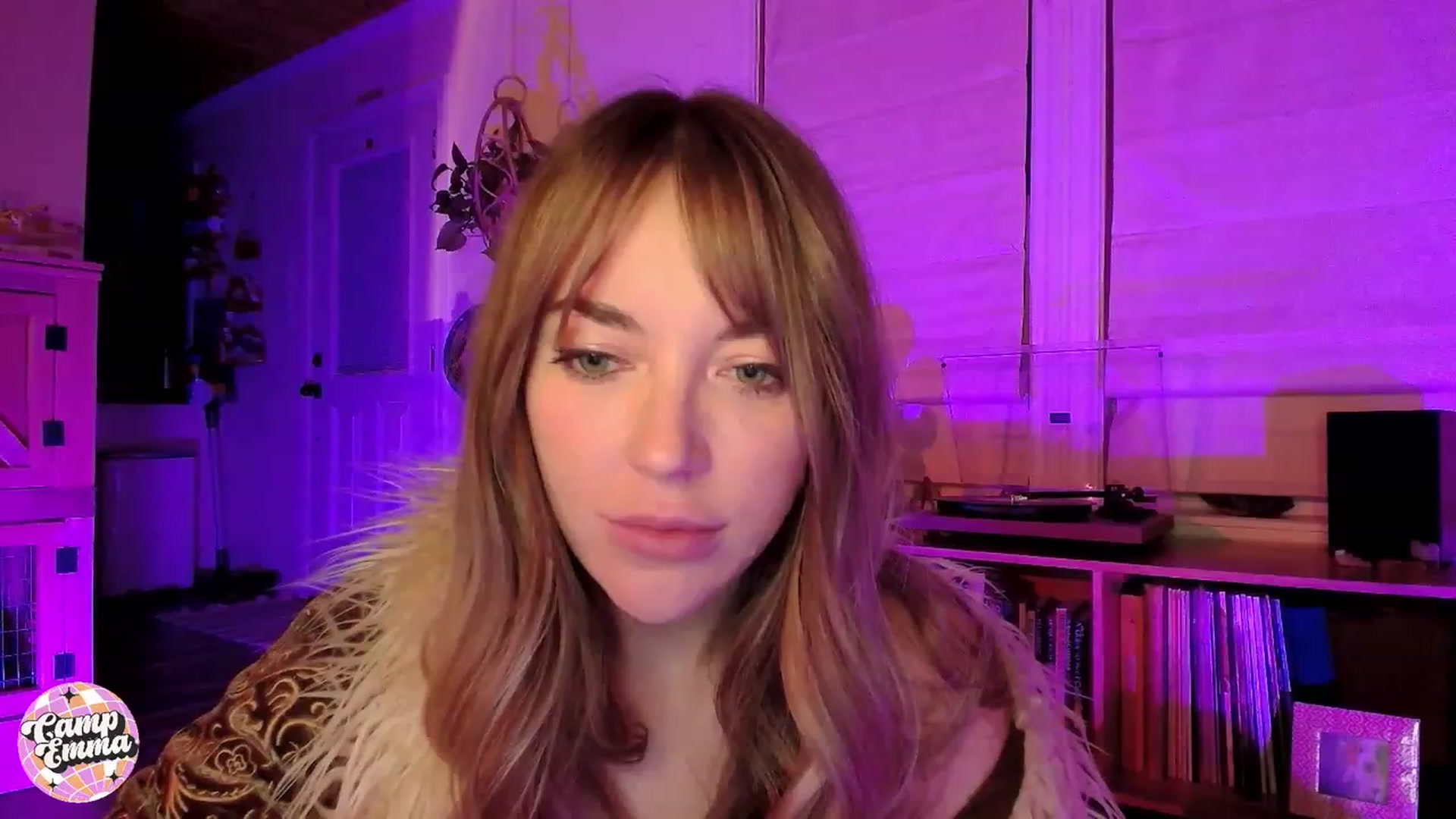 Gallery image thumbnail from EmmaStarseed's myfreecams stream on, 09/13/2023, 06:32 image 14 of 20