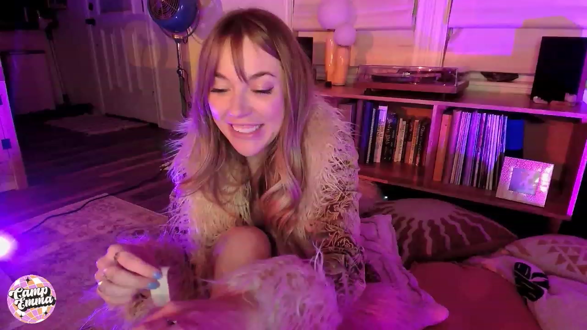 Gallery image thumbnail from EmmaStarseed's myfreecams stream on, 09/13/2023, 06:32 image 20 of 20