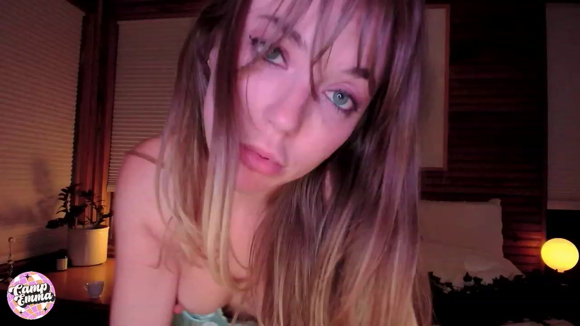 Gallery image thumbnail from EmmaStarseed's myfreecams stream on, 09/23/2023, 06:57 image 12 of 20