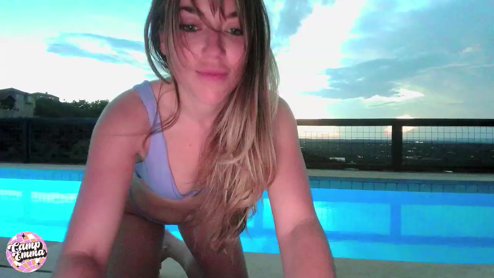 Gallery image thumbnail from EmmaStarseed's myfreecams stream on, 09/25/2023, 01:04 image 3 of 20