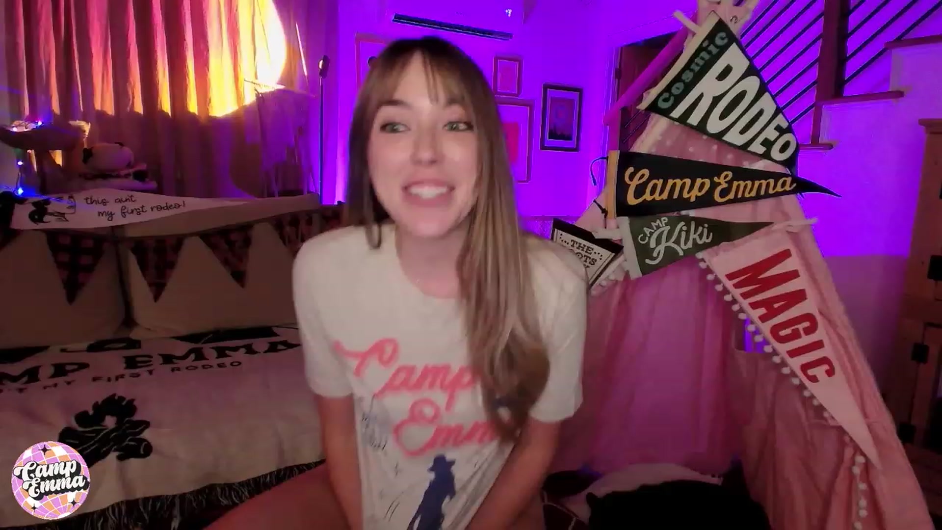 Gallery image thumbnail from EmmaStarseed's myfreecams stream on, 10/01/2023, 03:07 image 2 of 20