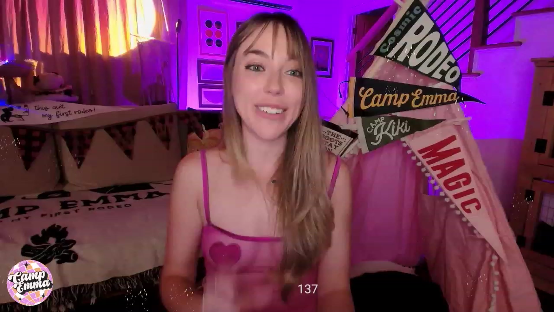 Gallery image thumbnail from EmmaStarseed's myfreecams stream on, 10/01/2023, 03:07 image 19 of 20