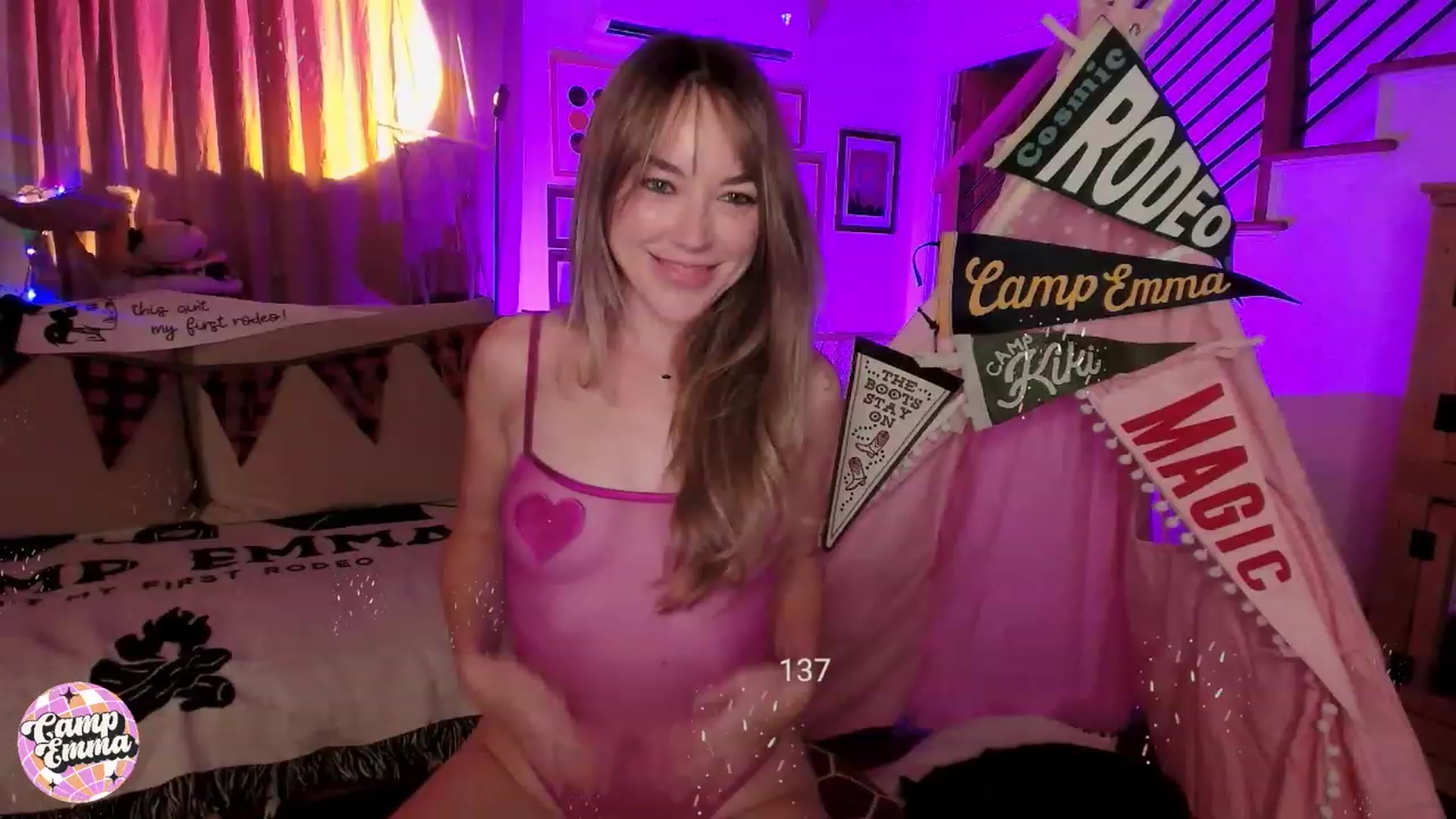 Gallery image thumbnail from EmmaStarseed's myfreecams stream on, 10/01/2023, 03:07 image 7 of 20