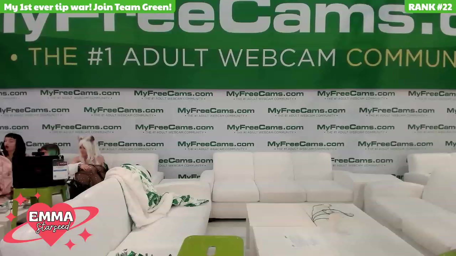 Gallery image thumbnail from EmmaStarseed's myfreecams stream on, 01/26/2024, 02:14 image 4 of 20