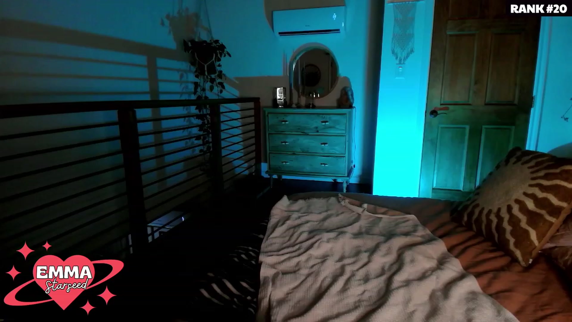 Gallery image thumbnail from EmmaStarseed's myfreecams stream on, 02/01/2024, 06:36 image 16 of 20