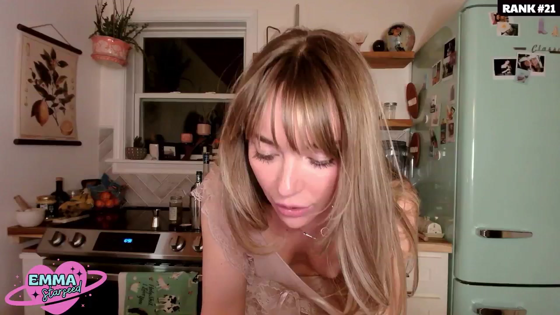 Gallery image thumbnail from EmmaStarseed's myfreecams stream on, 02/10/2024, 07:25 image 6 of 20