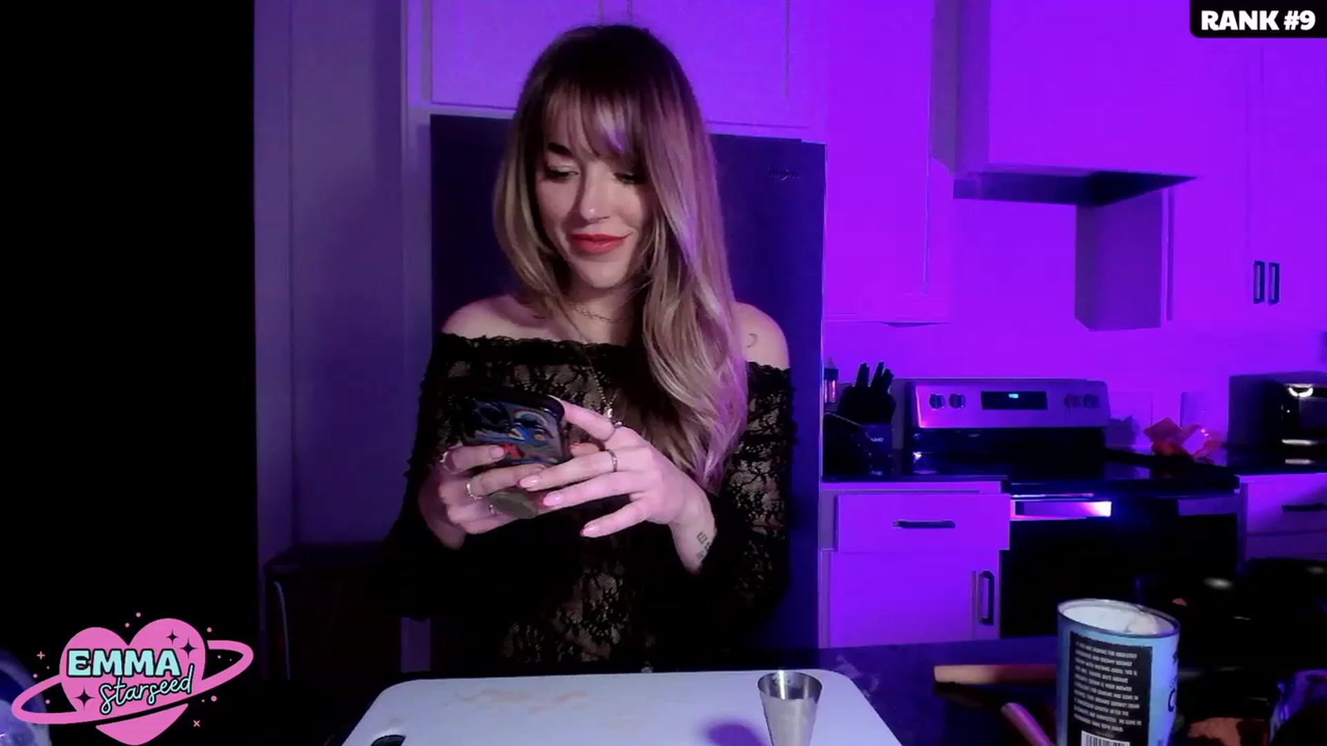 Gallery image thumbnail from EmmaStarseed's myfreecams stream on, 02/17/2024, 06:57 image 6 of 20