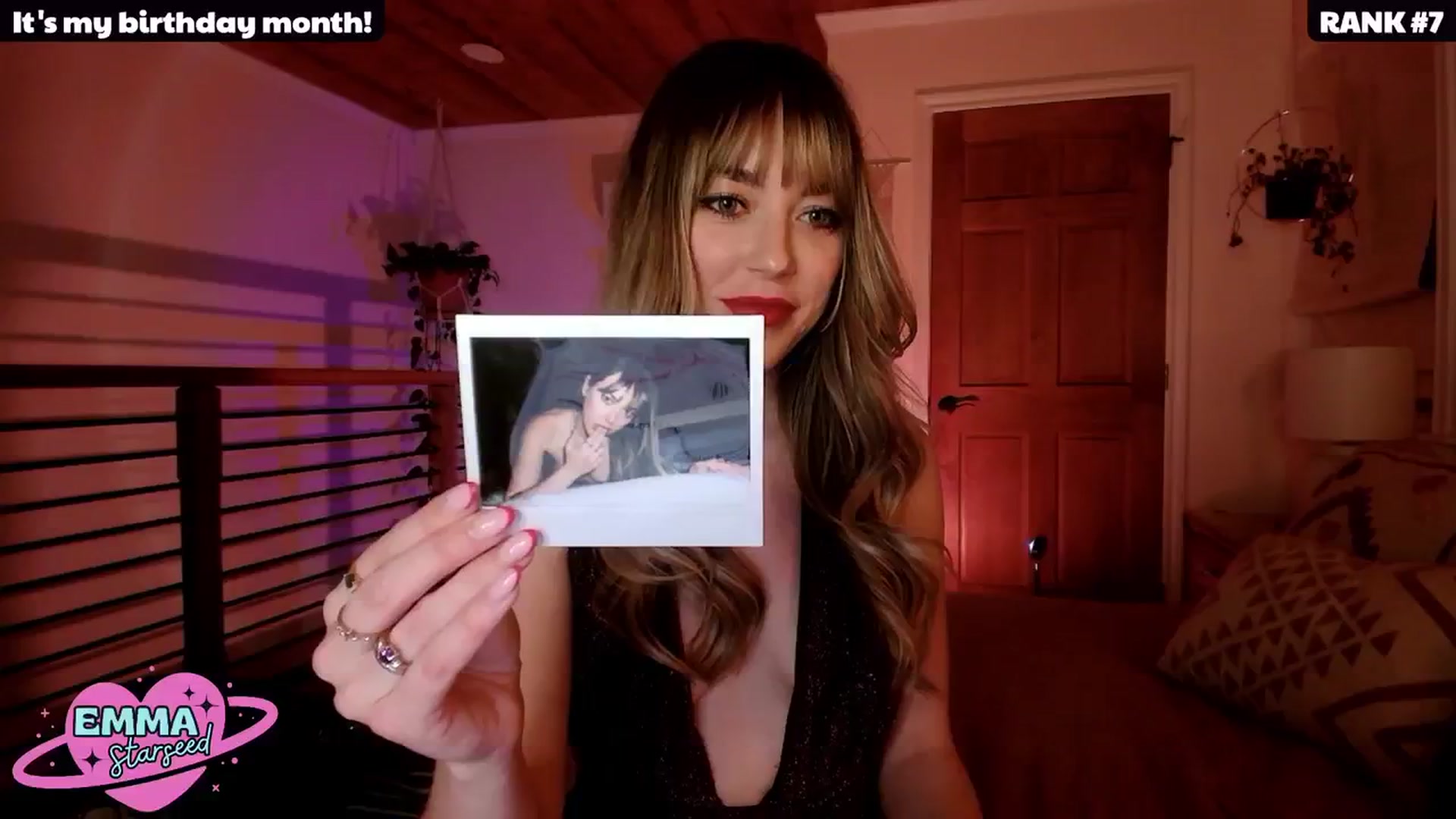 Gallery image thumbnail from EmmaStarseed's myfreecams stream on, 03/01/2024, 05:26 image 3 of 20