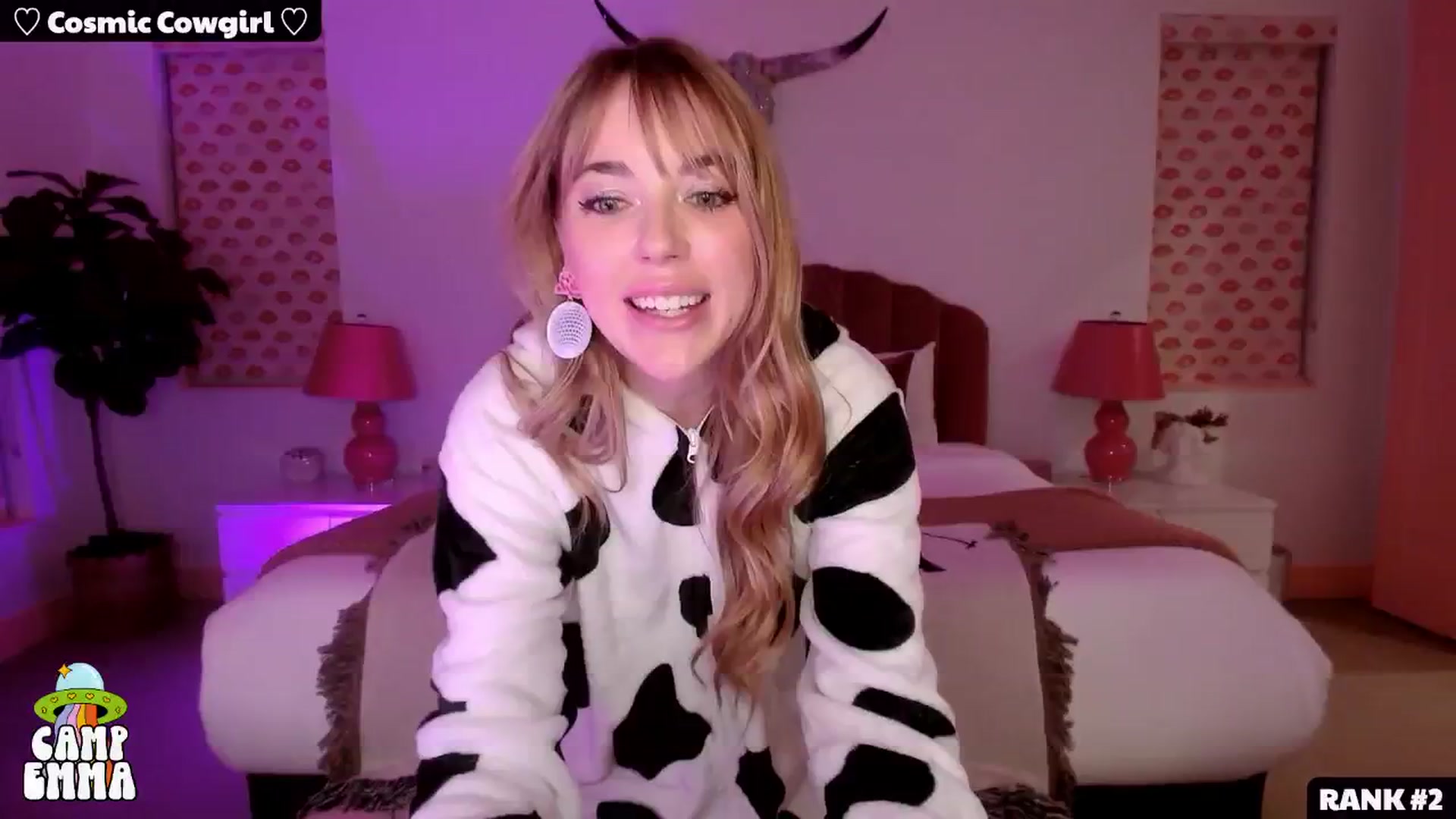 Gallery image thumbnail from EmmaStarseed's myfreecams stream on, 09/18/2024, 04:22 image 1 of 20