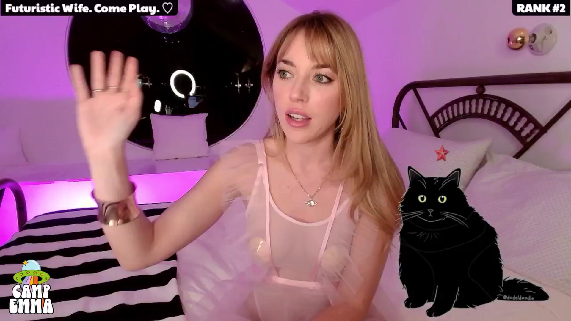 Gallery image thumbnail from EmmaStarseed's myfreecams stream on, 09/28/2024, 03:46 image 14 of 20