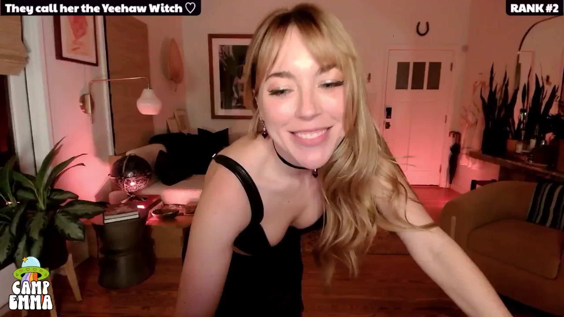 Gallery image thumbnail from EmmaStarseed's myfreecams stream on, 09/30/2024, 06:03 image 2 of 20