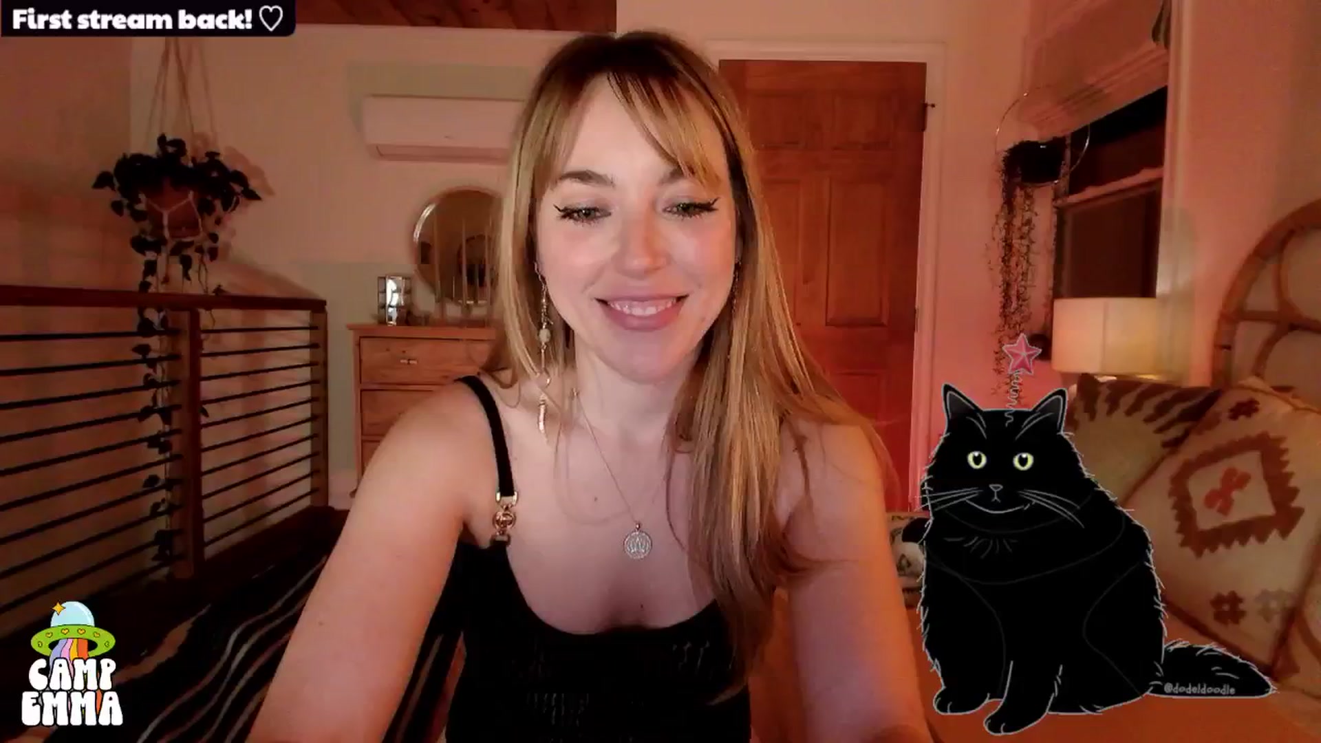 Gallery image thumbnail from EmmaStarseed's myfreecams stream on, 11/10/2024, 05:18 image 9 of 20