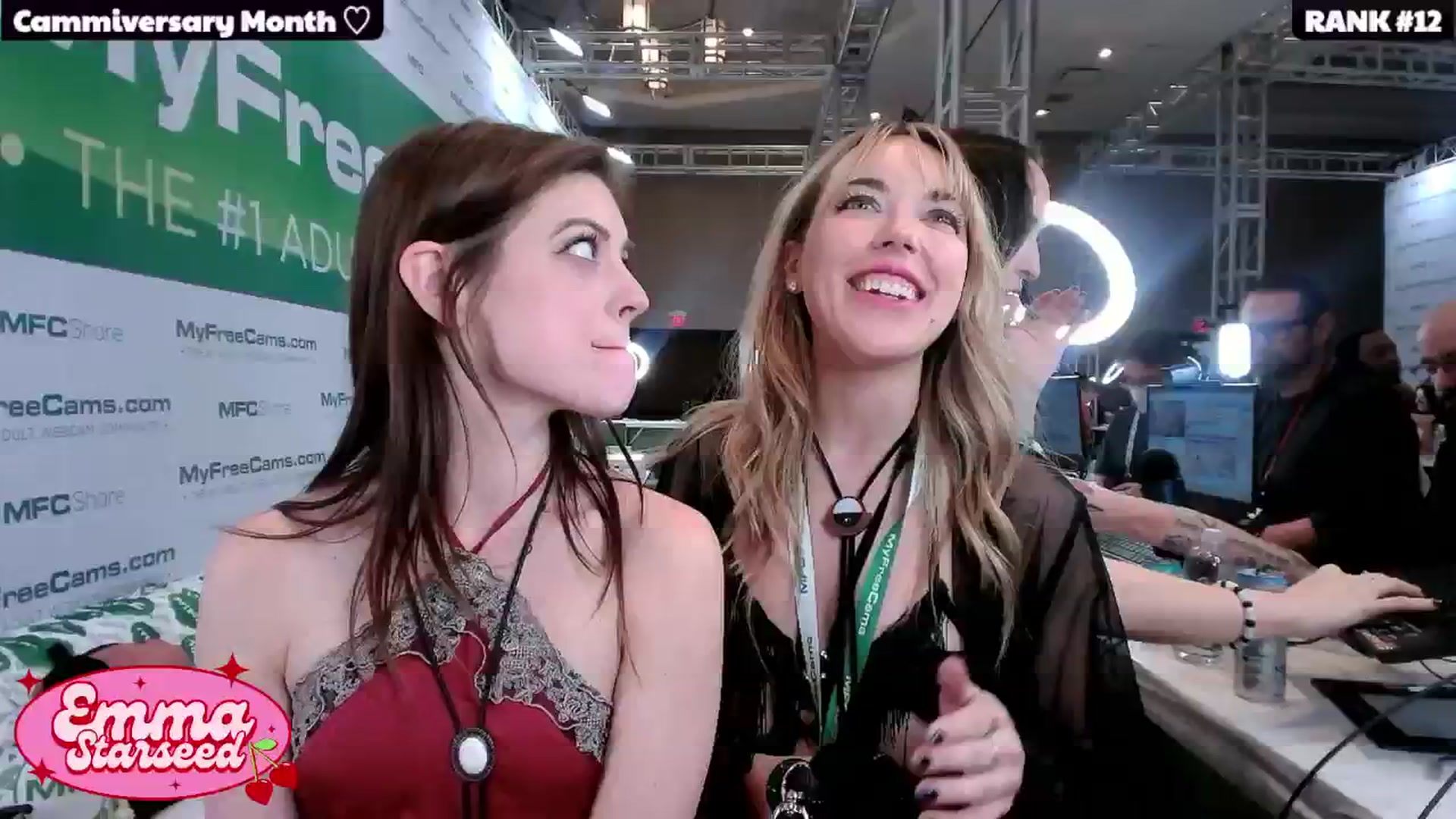 Gallery image thumbnail from EmmaStarseed's myfreecams stream on, 01/25/2025, 02:37 image 20 of 20