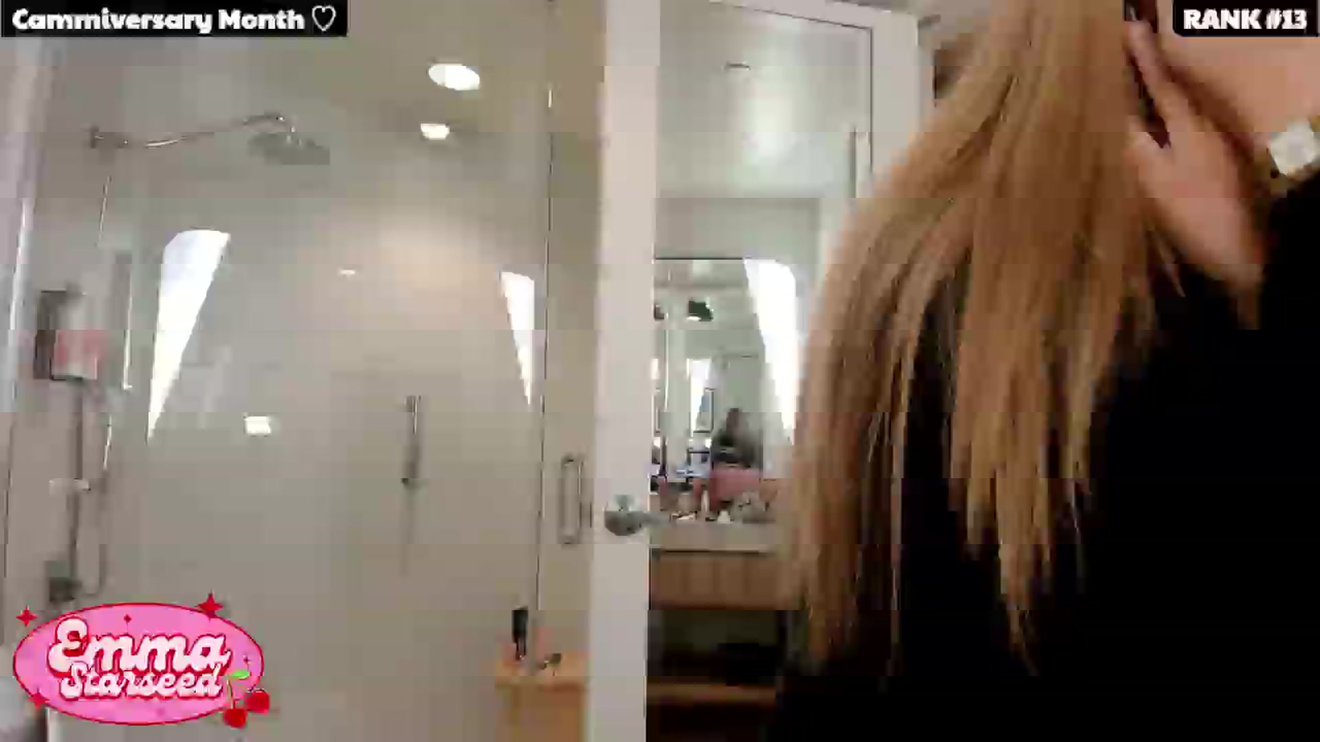 Gallery image thumbnail from EmmaStarseed's myfreecams stream on, 01/25/2025, 23:29 image 5 of 20