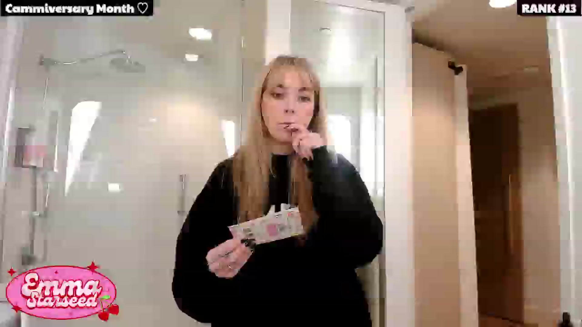 Gallery image thumbnail from EmmaStarseed's myfreecams stream on, 01/25/2025, 23:29 image 7 of 20