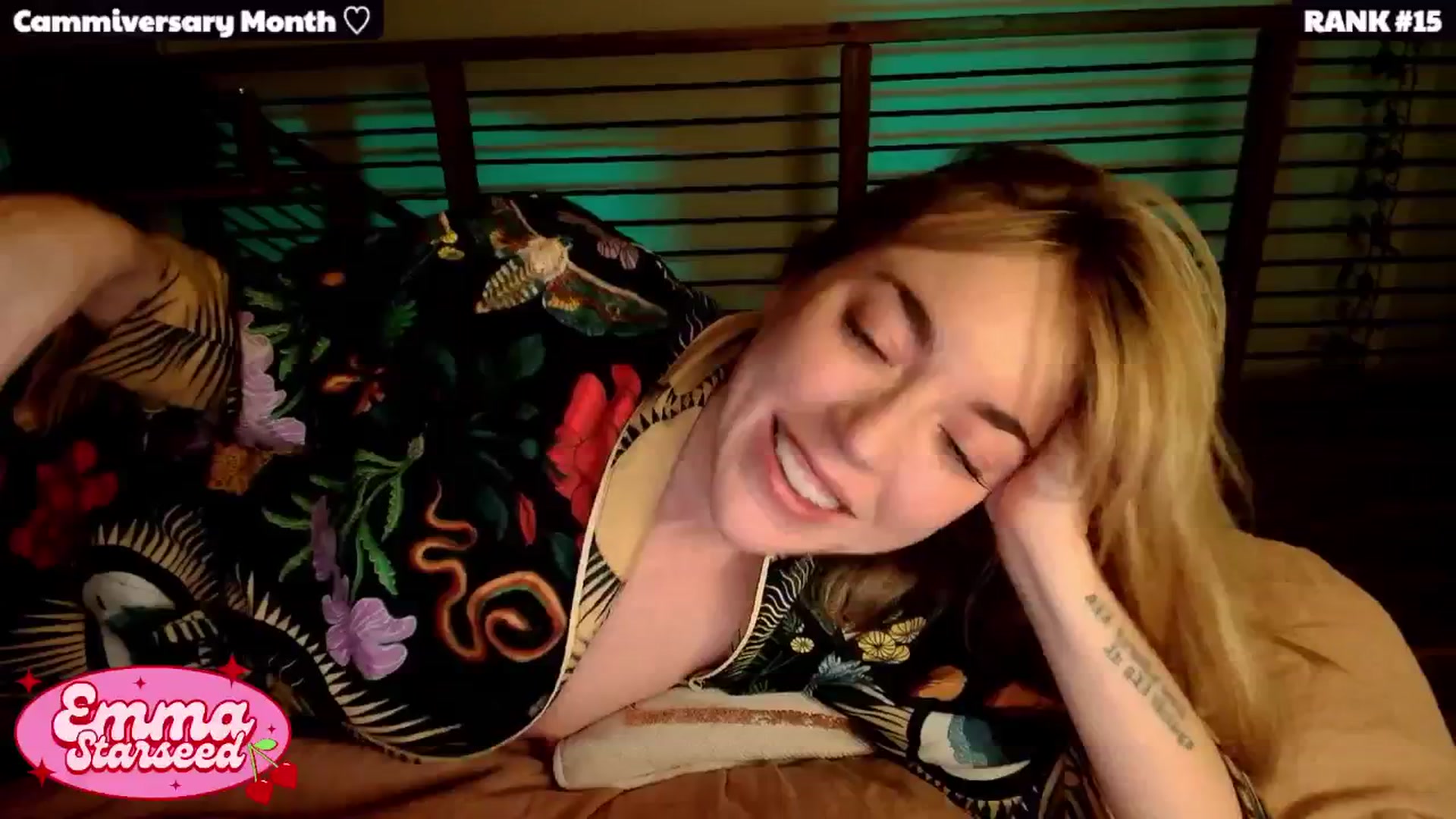 Gallery image thumbnail from EmmaStarseed's myfreecams stream on, 02/01/2025, 05:17 image 10 of 20
