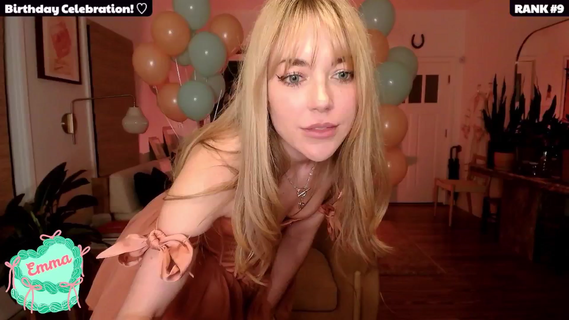 Gallery image thumbnail from EmmaStarseed's myfreecams stream on, 02/25/2025, 05:29 image 7 of 20