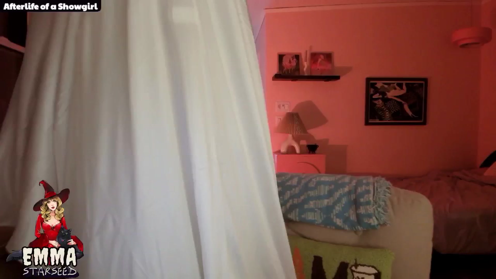 Gallery image thumbnail from EmmaStarseed's myfreecams stream on, 10/24/2025, 04:30 image 3 of 20