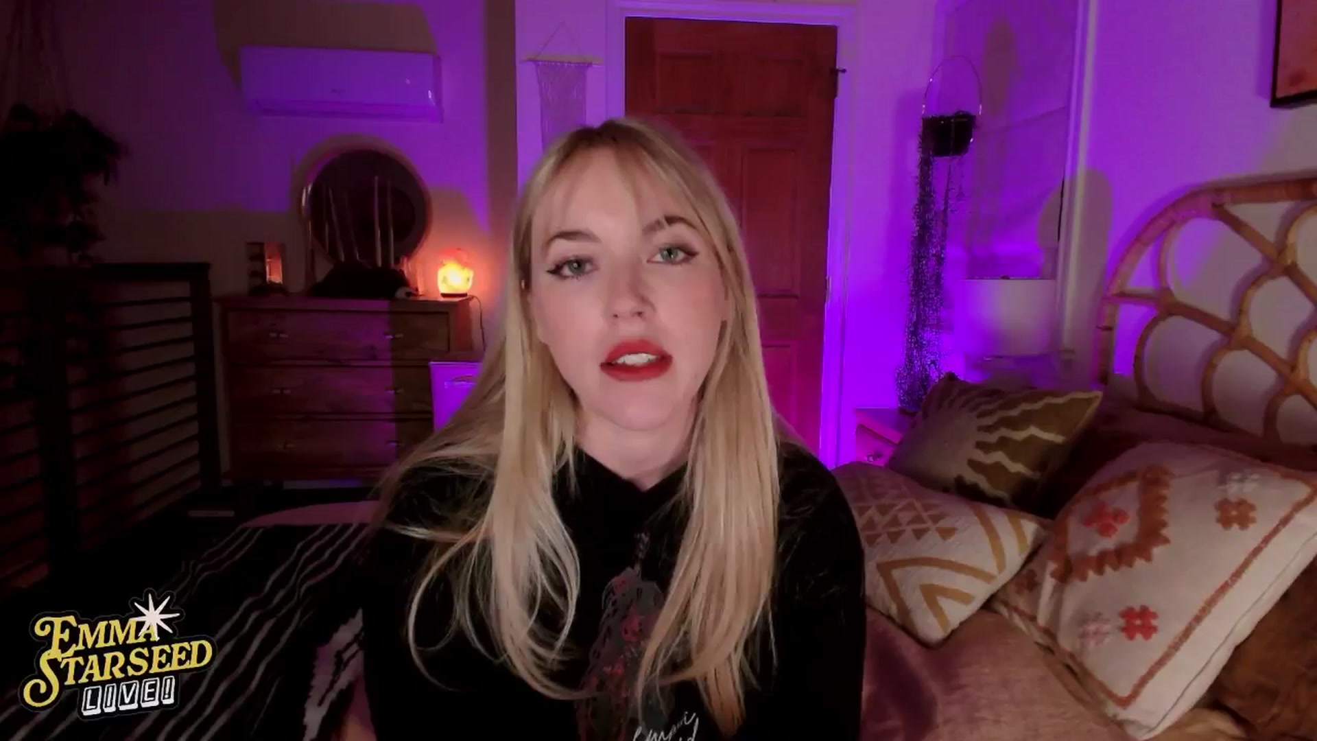 Gallery image thumbnail from EmmaStarseed's myfreecams stream on, 02/01/2026, 06:08 image 1 of 20