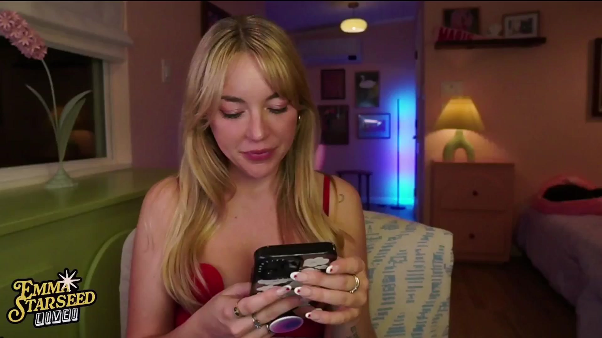 Gallery image thumbnail from EmmaStarseed's myfreecams stream on, 03/11/2026, 05:22 image 20 of 20