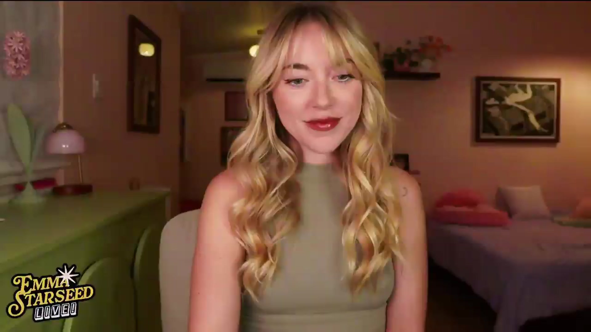 Gallery image thumbnail from EmmaStarseed's myfreecams stream on, 08/01/2026, 06:17 image 1 of 20
