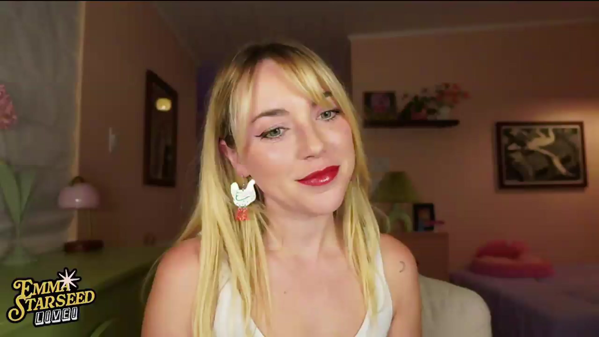 Gallery image thumbnail from EmmaStarseed's myfreecams stream on, 08/08/2026, 03:00 image 1 of 20
