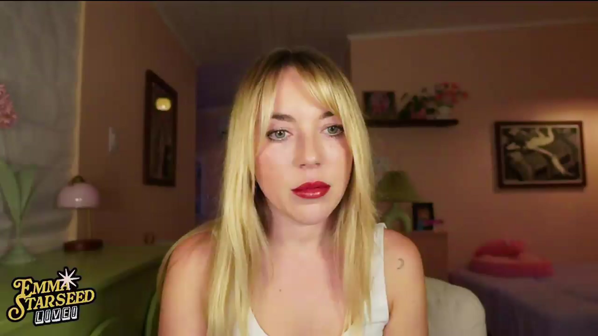 Gallery image thumbnail from EmmaStarseed's myfreecams stream on, 08/08/2026, 03:00 image 3 of 20
