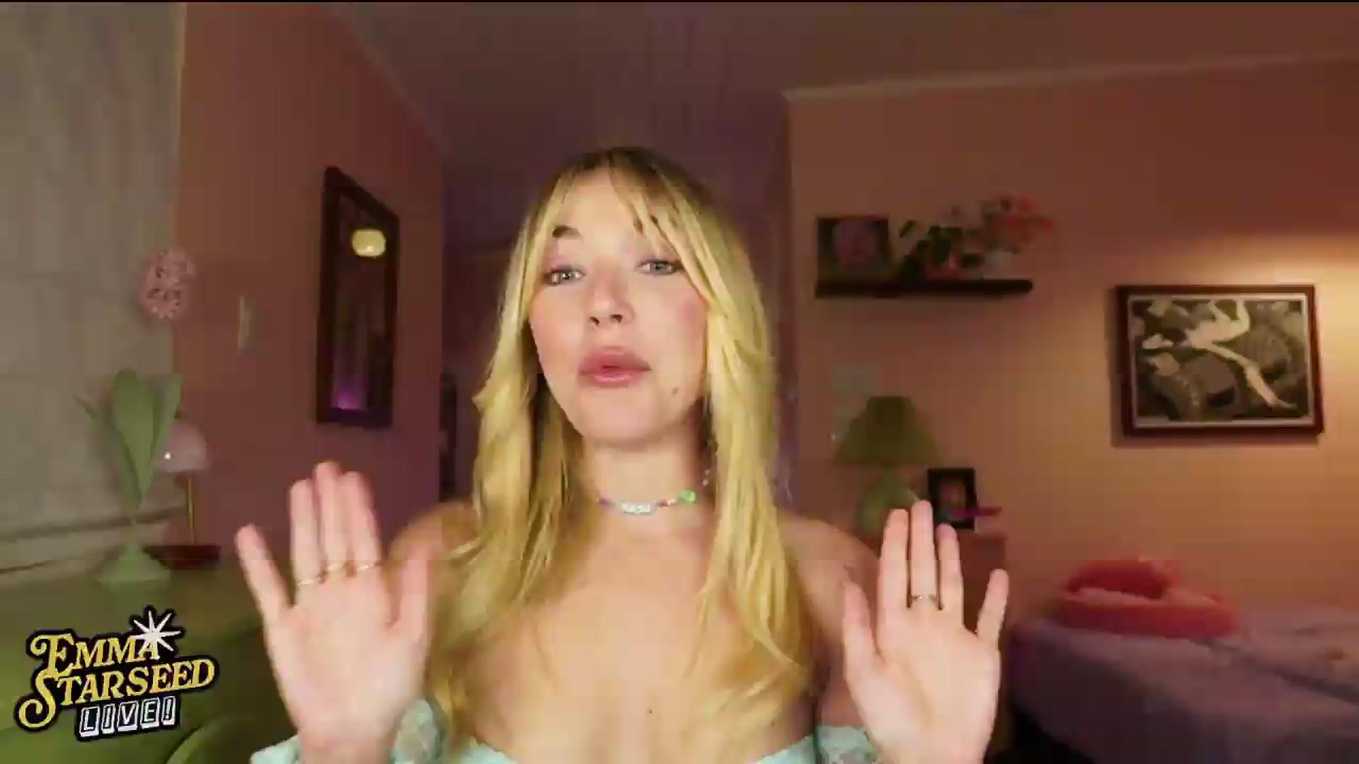 Gallery image thumbnail from EmmaStarseed's myfreecams stream on, 08/15/2026, 04:22 image 3 of 20