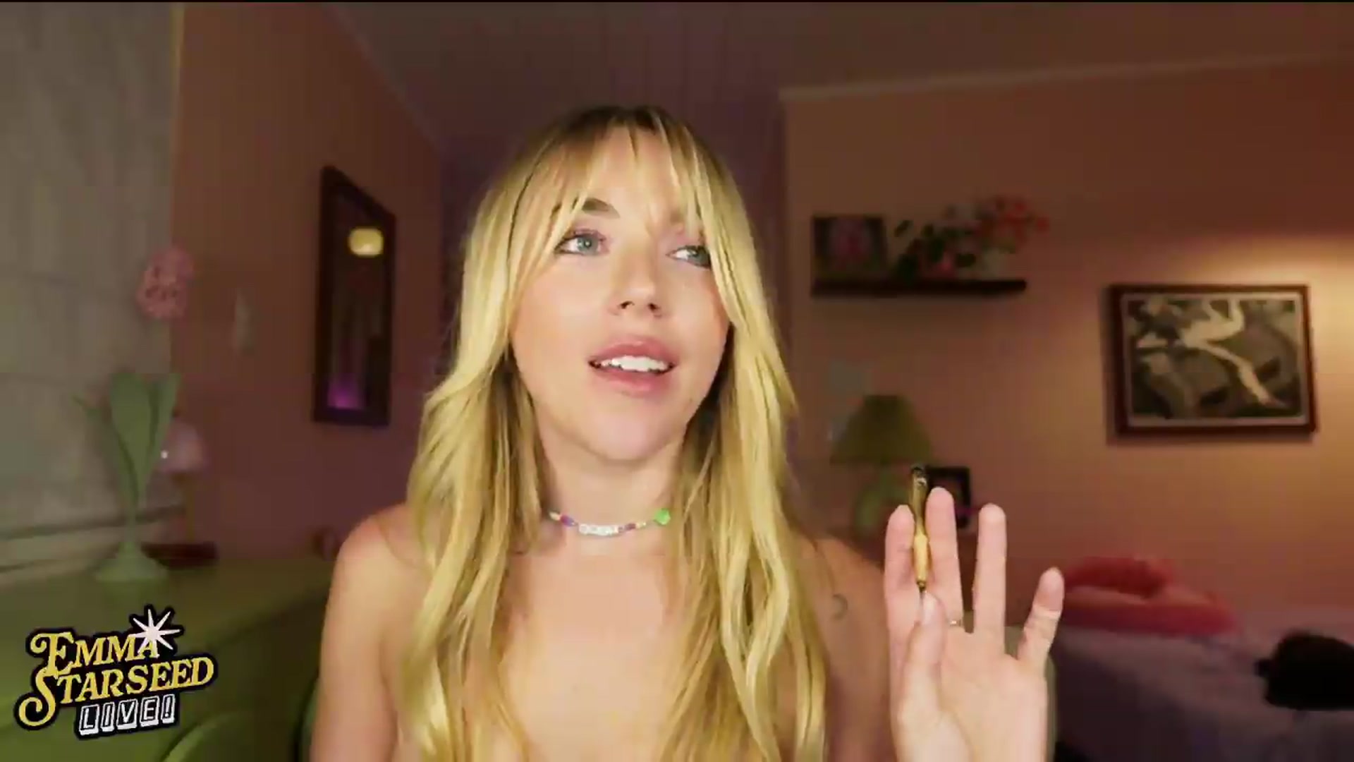 Gallery image thumbnail from EmmaStarseed's myfreecams stream on, 08/15/2026, 04:22 image 20 of 20