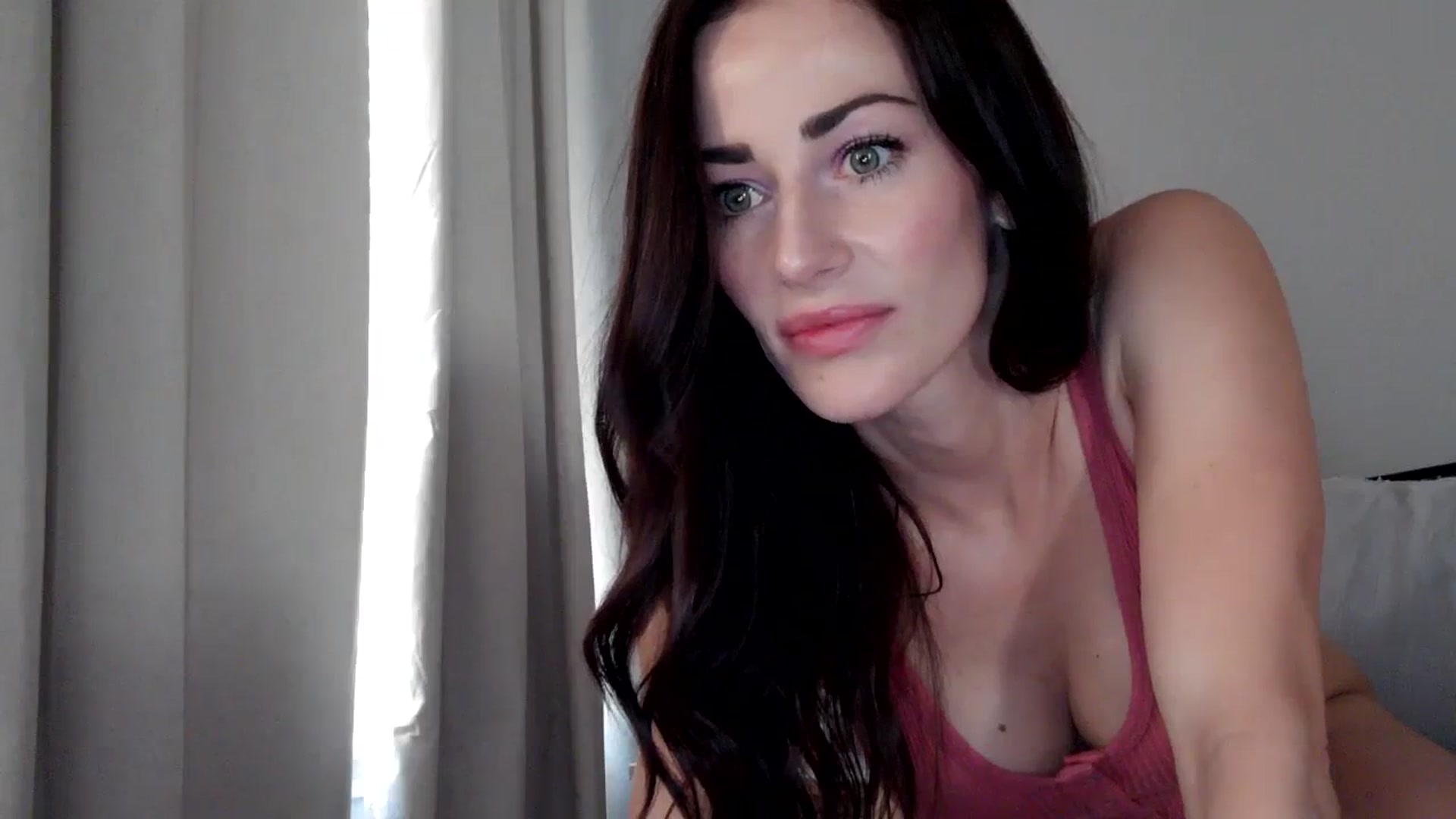 Gallery image thumbnail from EmmaStone4's myfreecams stream on, 09/20/2023, 19:42 image 9 of 20