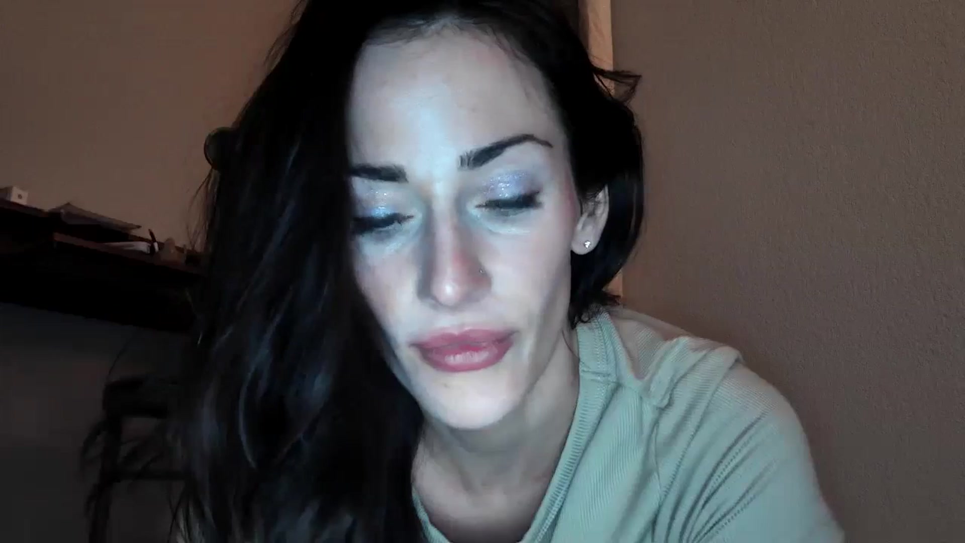 Gallery image thumbnail from EmmaStone4's myfreecams stream on, 09/25/2023, 06:44 image 2 of 20