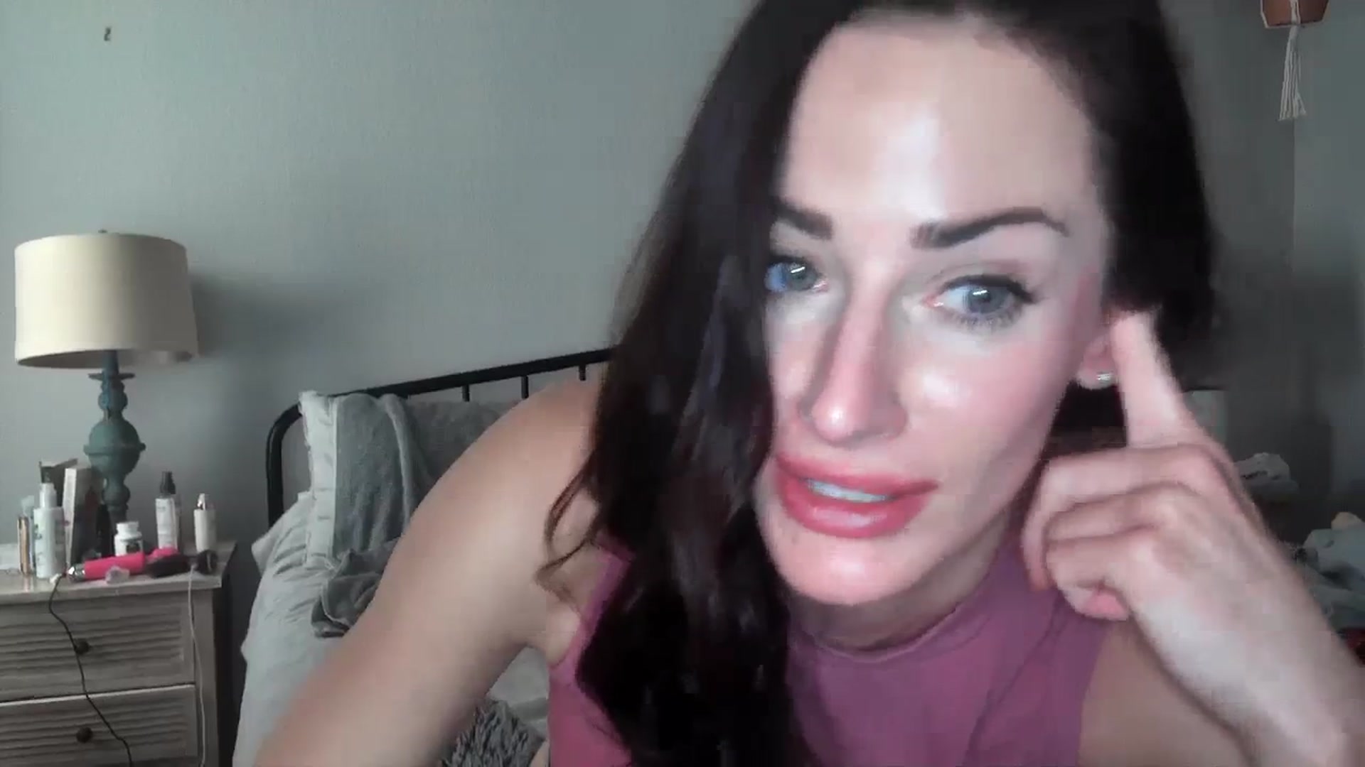 Gallery image thumbnail from EmmaStone4's myfreecams stream on, 09/26/2023, 19:15 image 15 of 20