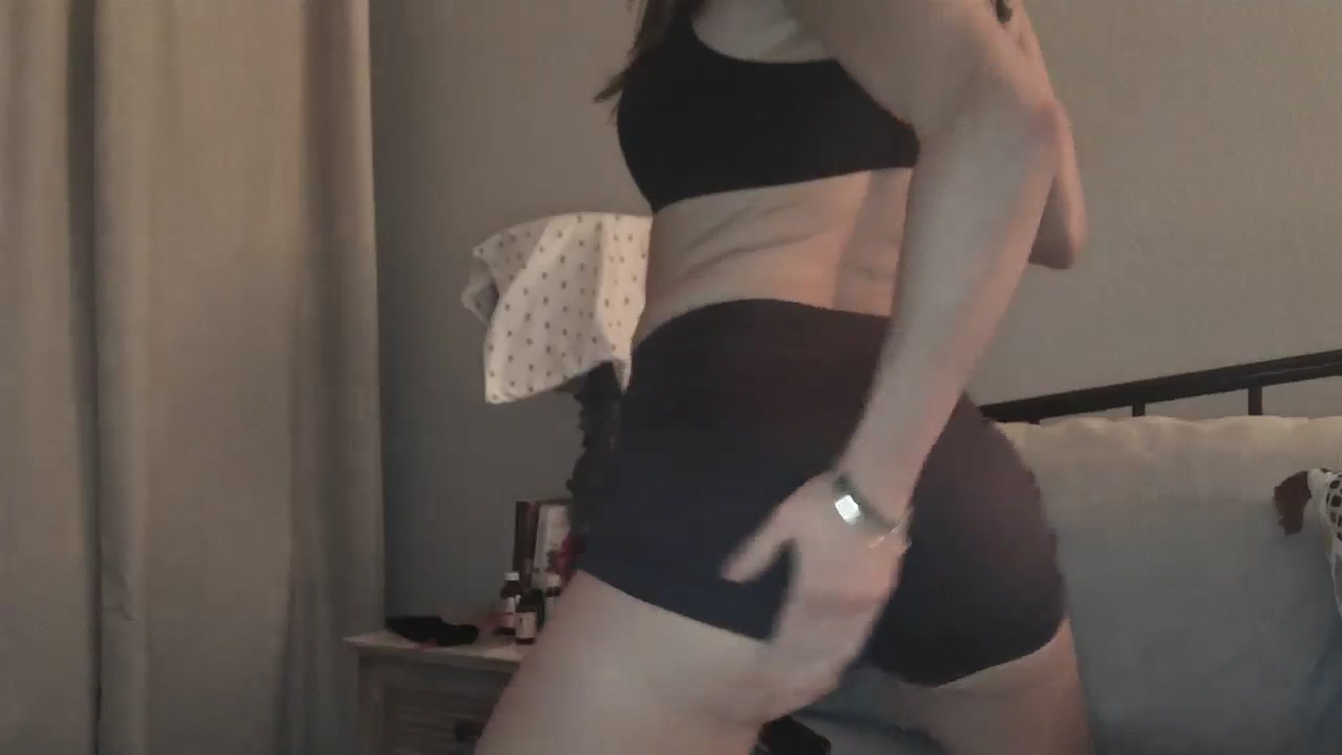 Gallery image thumbnail from EmmaStone4's myfreecams stream on, 10/10/2023, 04:07 image 8 of 20
