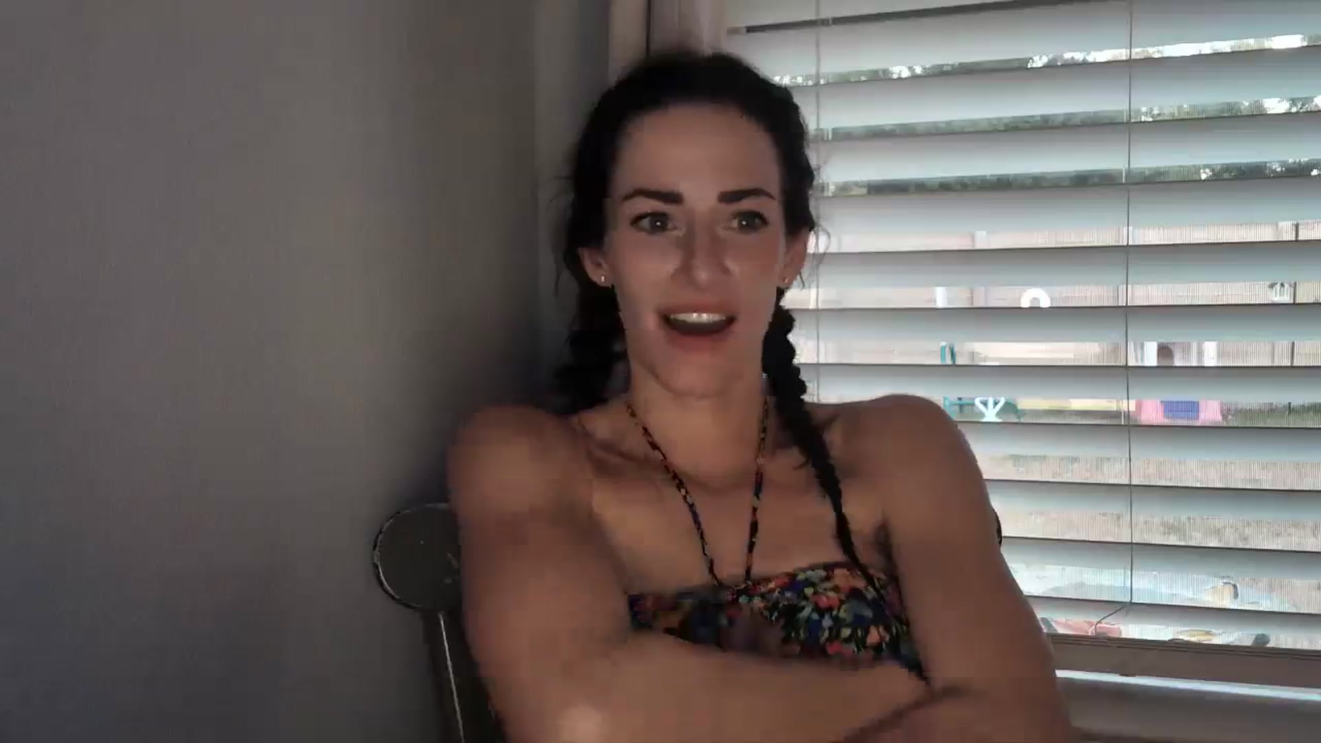 Gallery image thumbnail from EmmaStone4's myfreecams stream on, 10/16/2023, 24:04 image 15 of 20