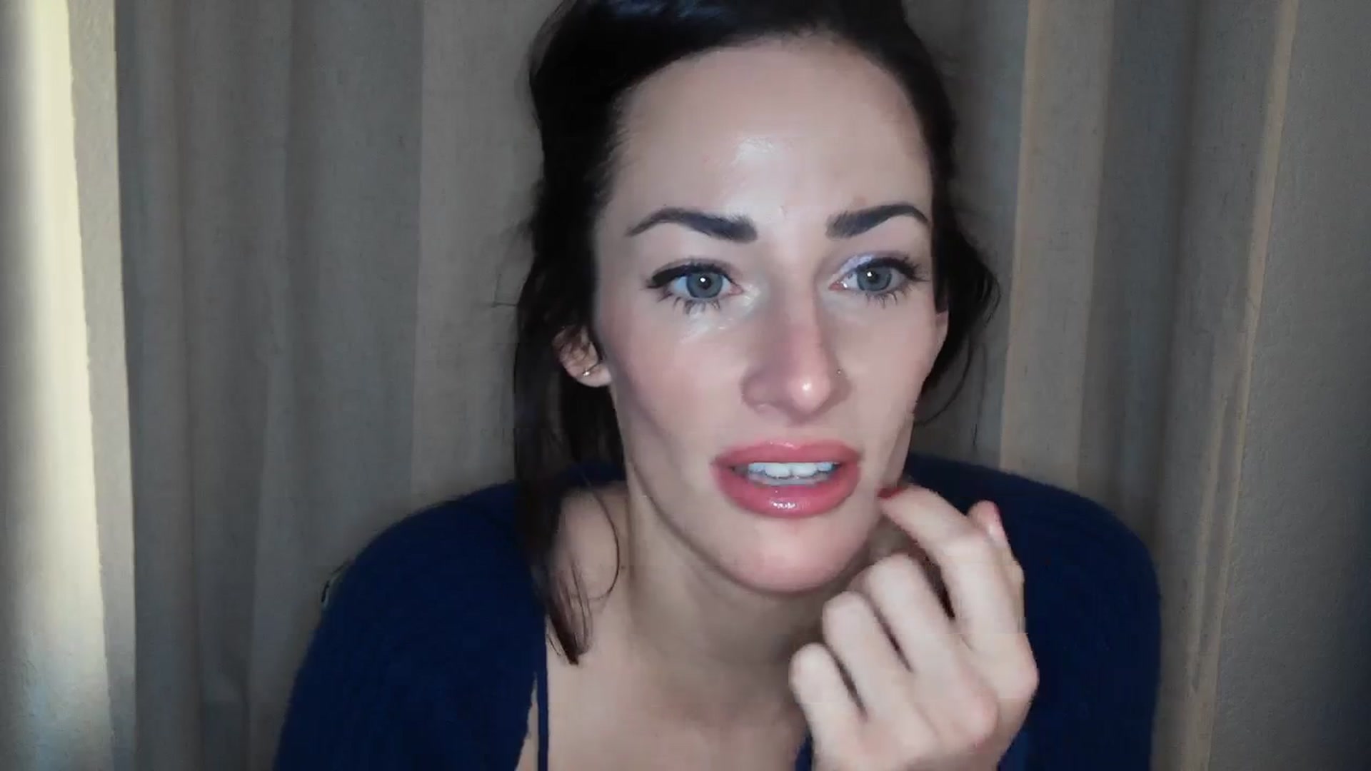 Gallery image thumbnail from EmmaStone4's myfreecams stream on, 10/31/2023, 18:11 image 3 of 20