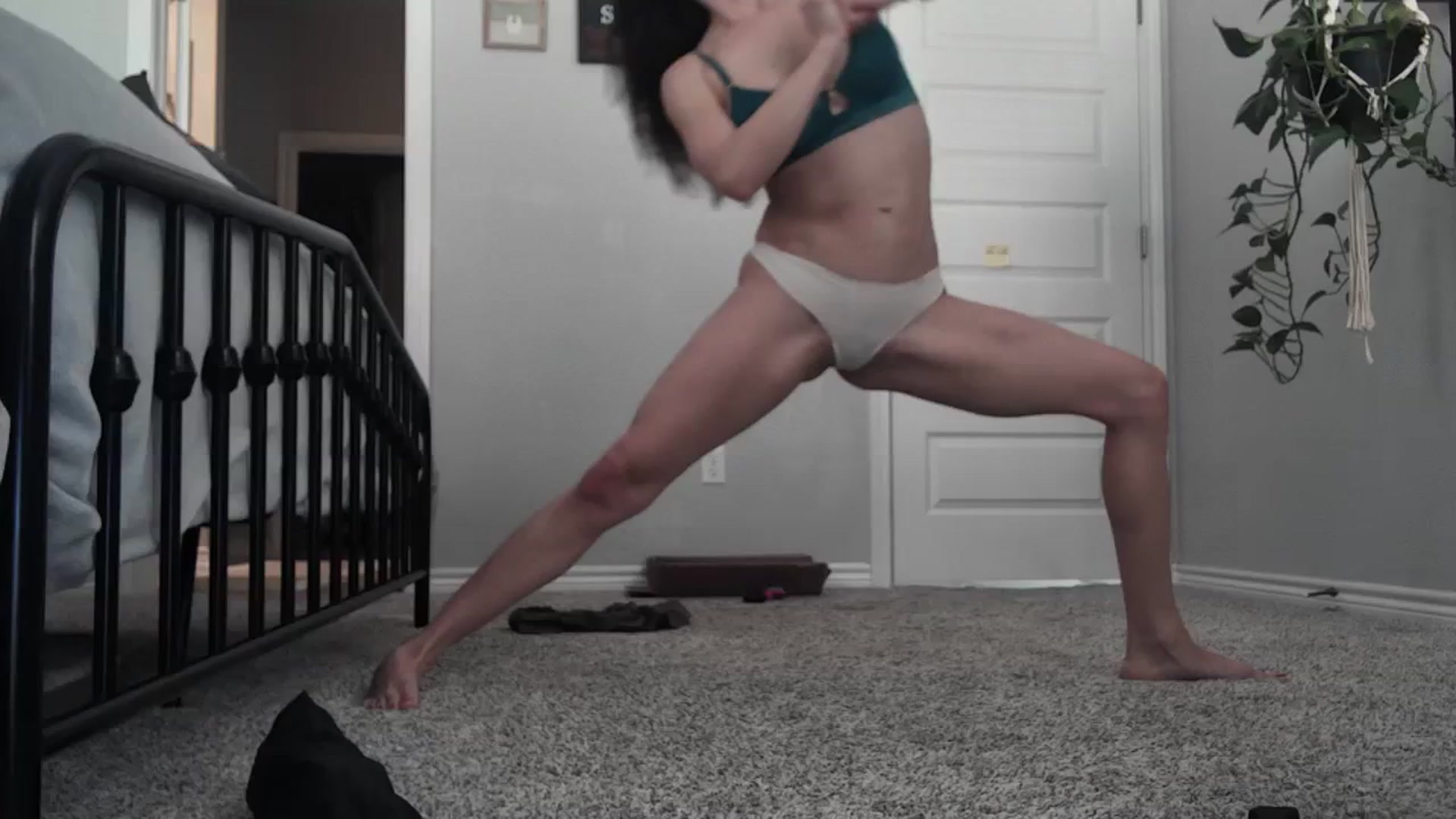Gallery image thumbnail from EmmaStone4's myfreecams stream on, 11/01/2023, 18:49 image 12 of 20